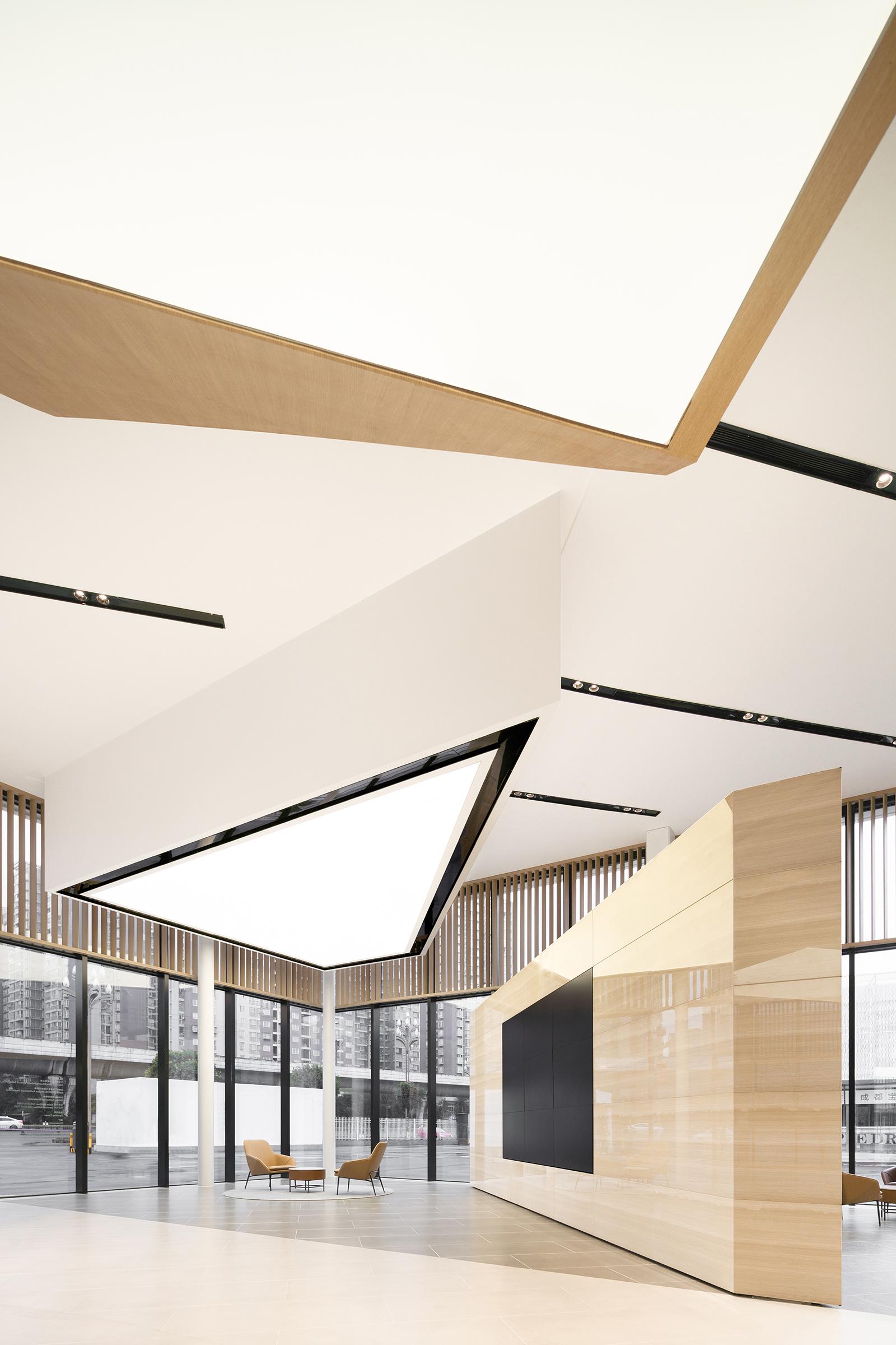 Chengdu BMW Experience Center - image 8