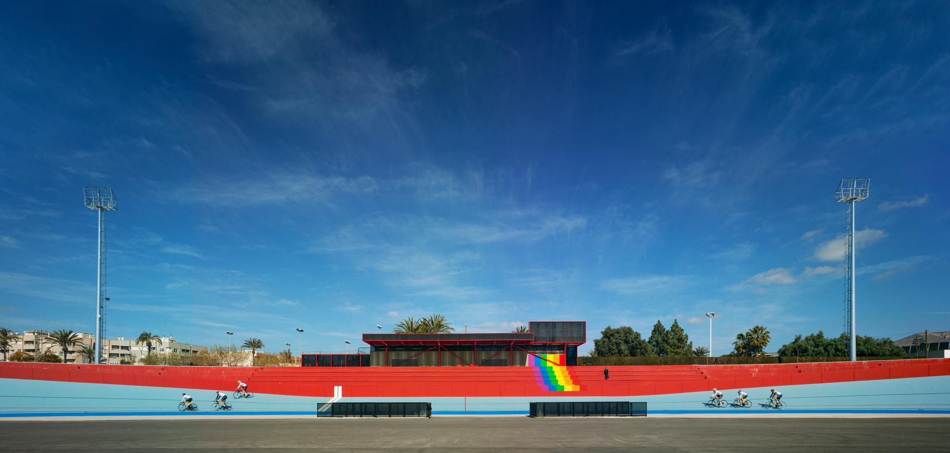 VELÓDROMO LUIS NAVARRO AMORÓS - image 2