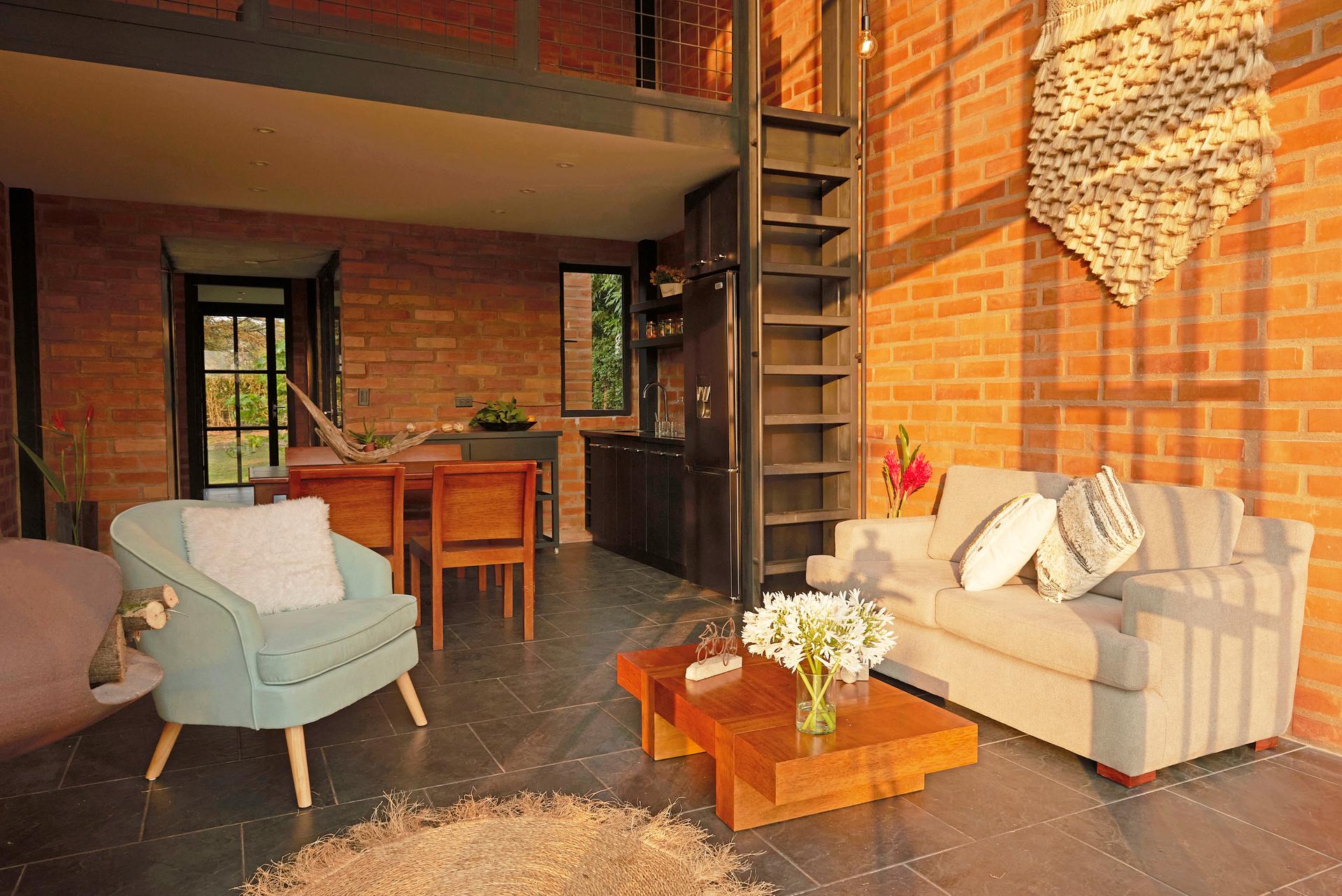 Napoles House - image 11