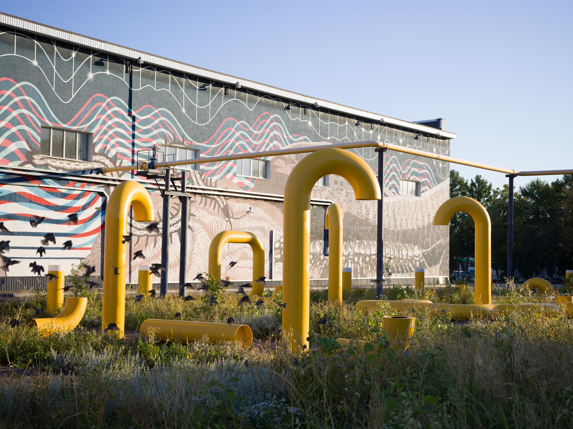 Industry Garden - image 4