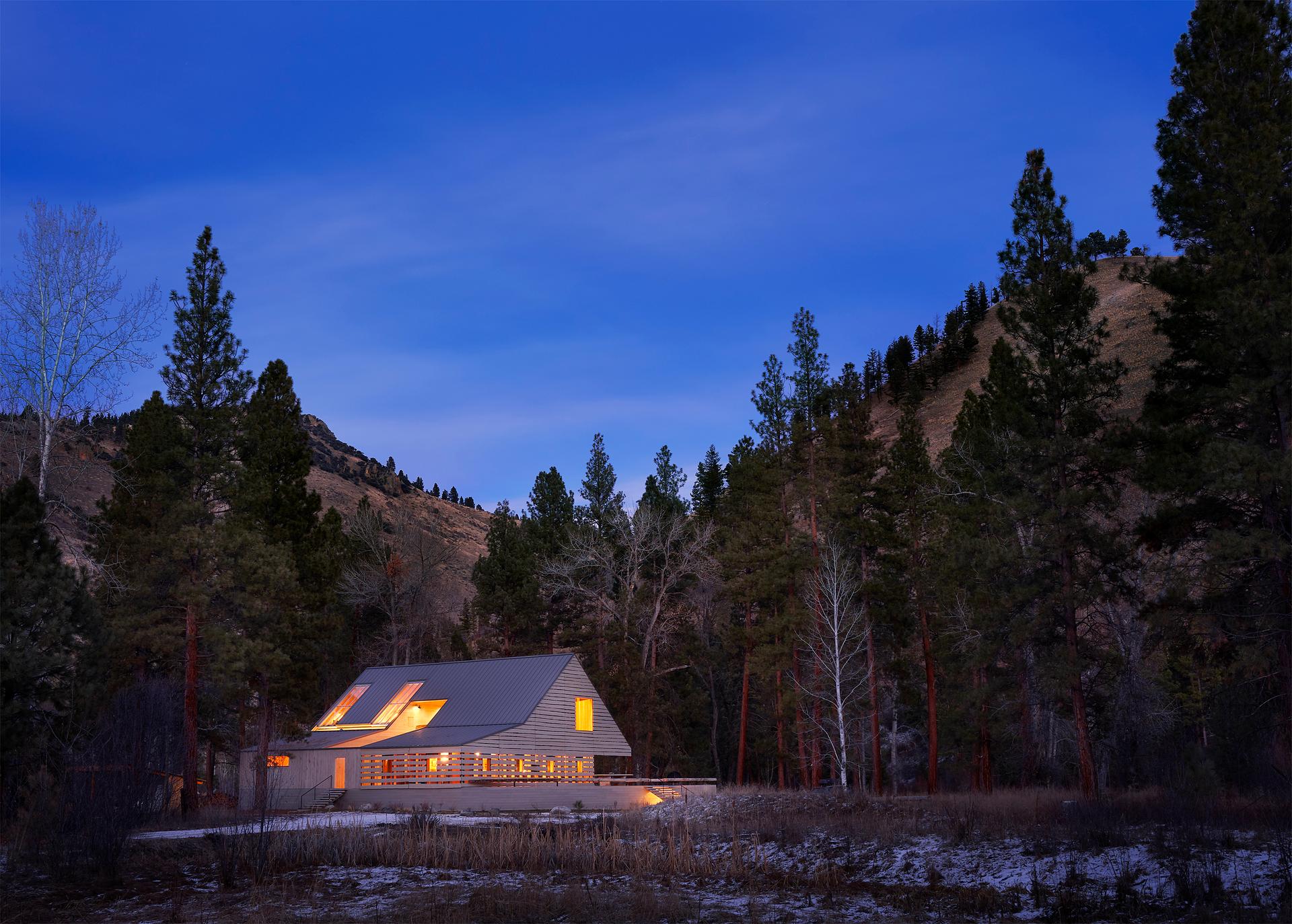 Silhouette House