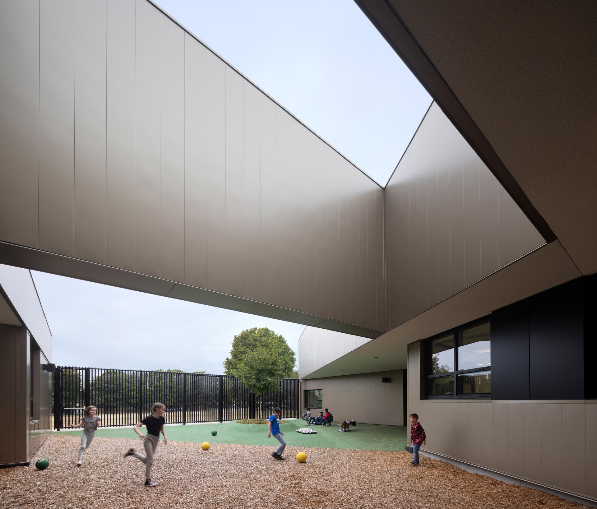 Maple Grove Elementary School - image 9