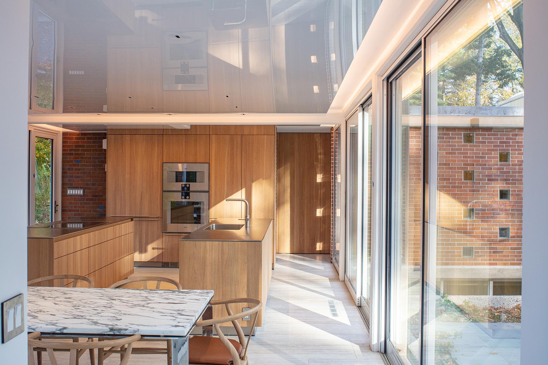 Linden House - image 9