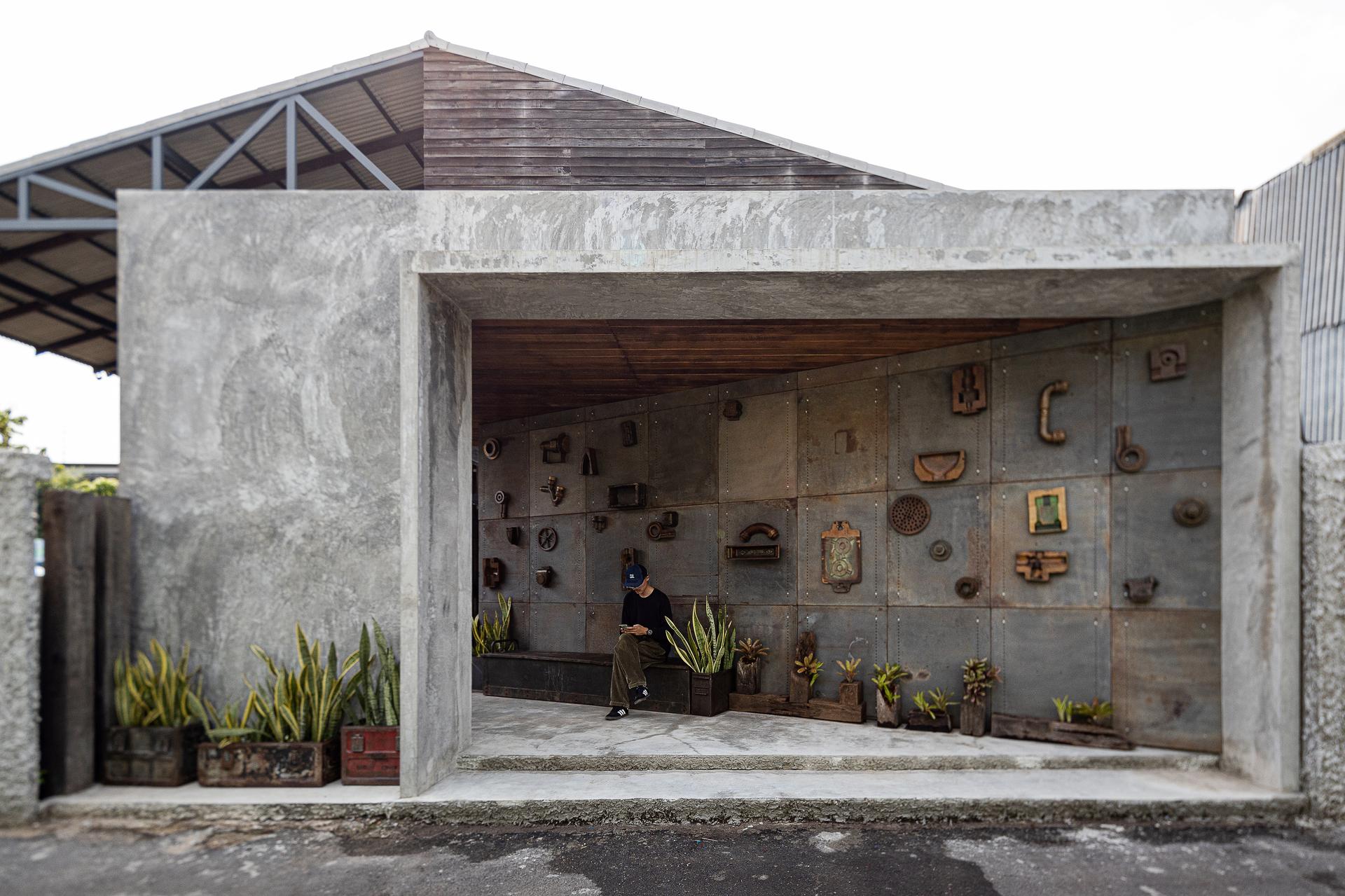 Weng's Factory Co-Working Space - image 17