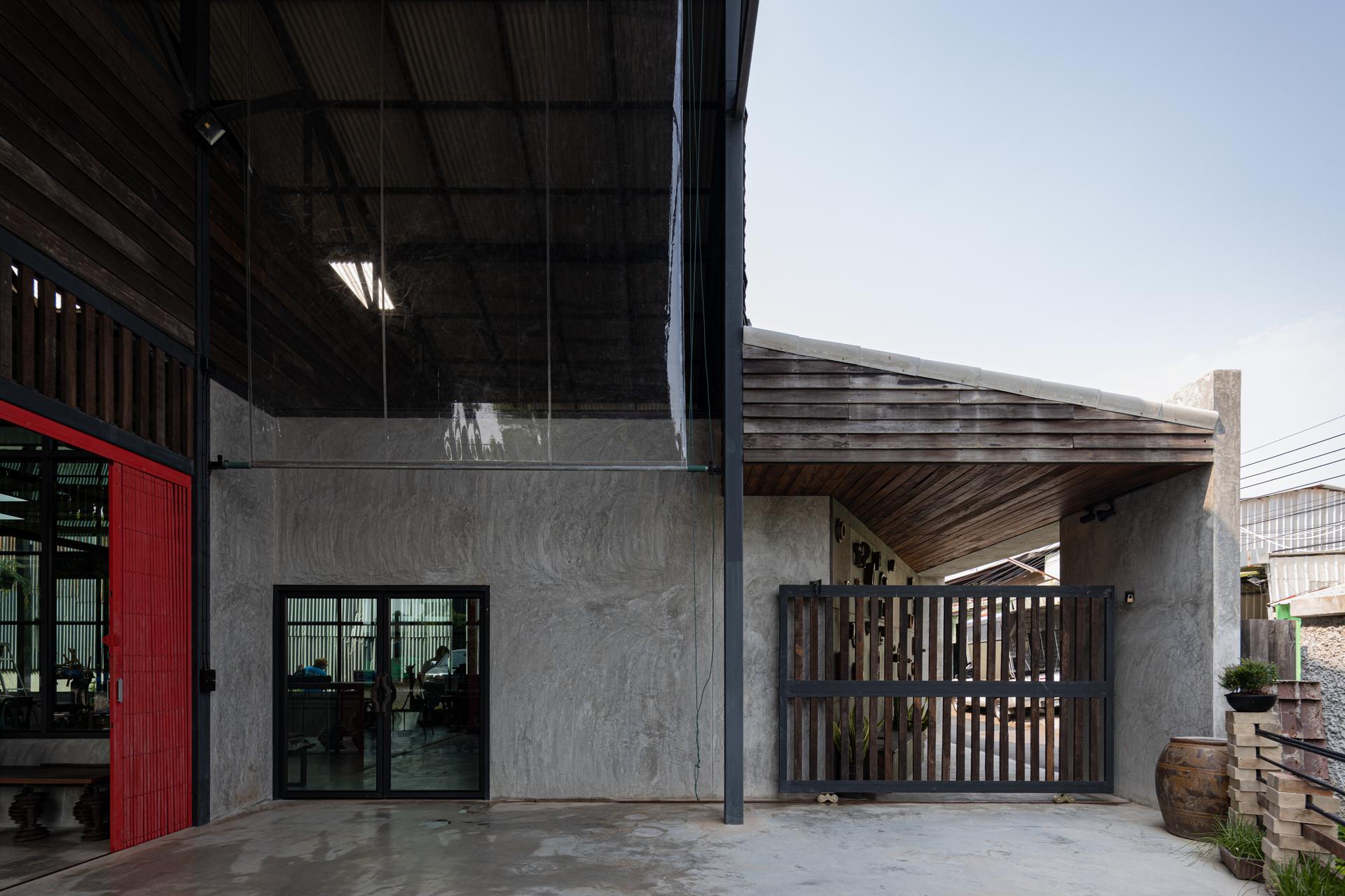 Weng's Factory Co-Working Space - image 19
