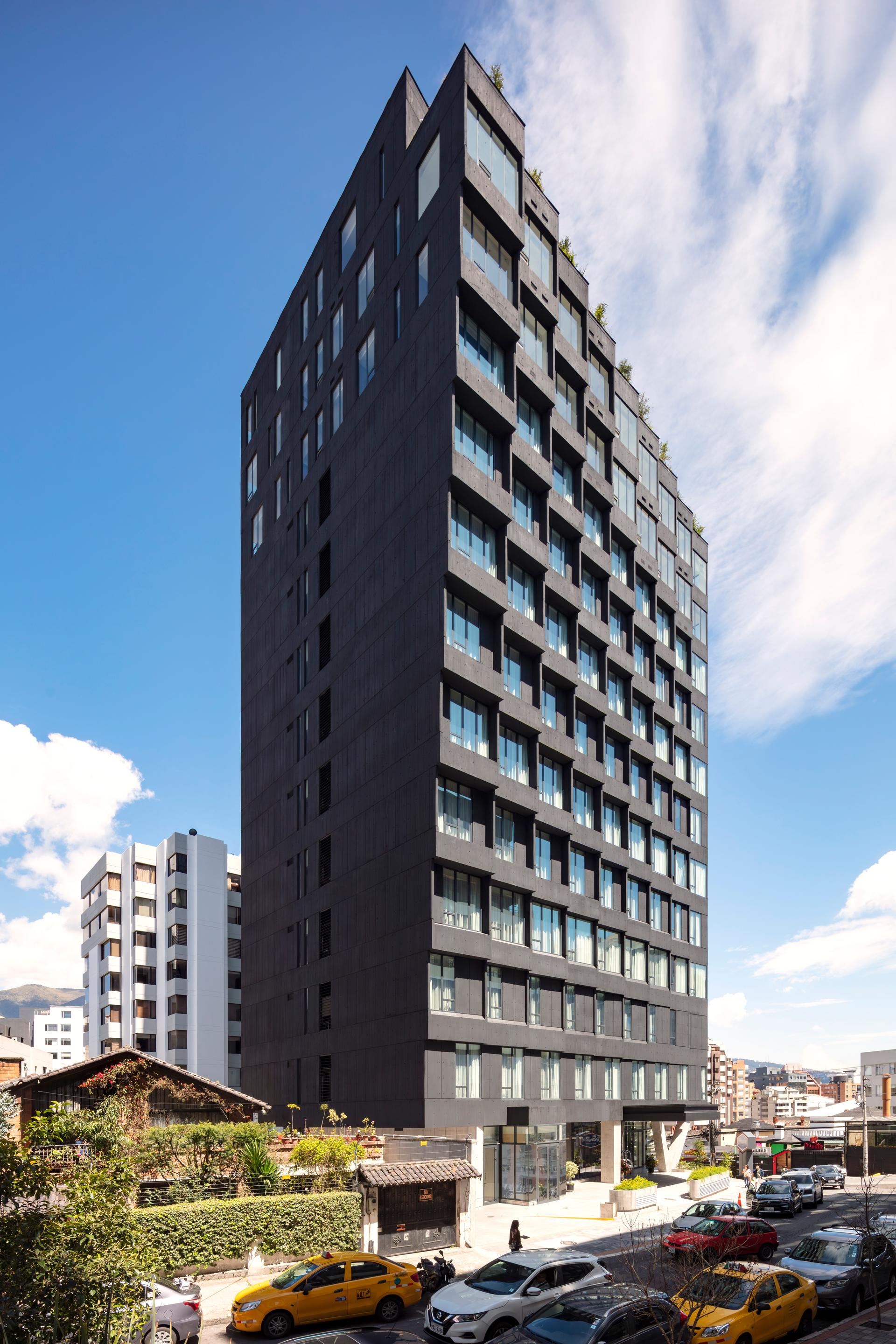 Hampton by Hilton Carolina Park & Zenith Penthouse Suites - image 5