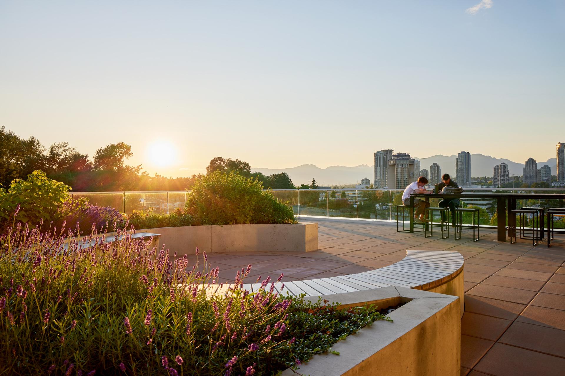 British Columbia Institute of Technology Health Sciences Centre - image 5