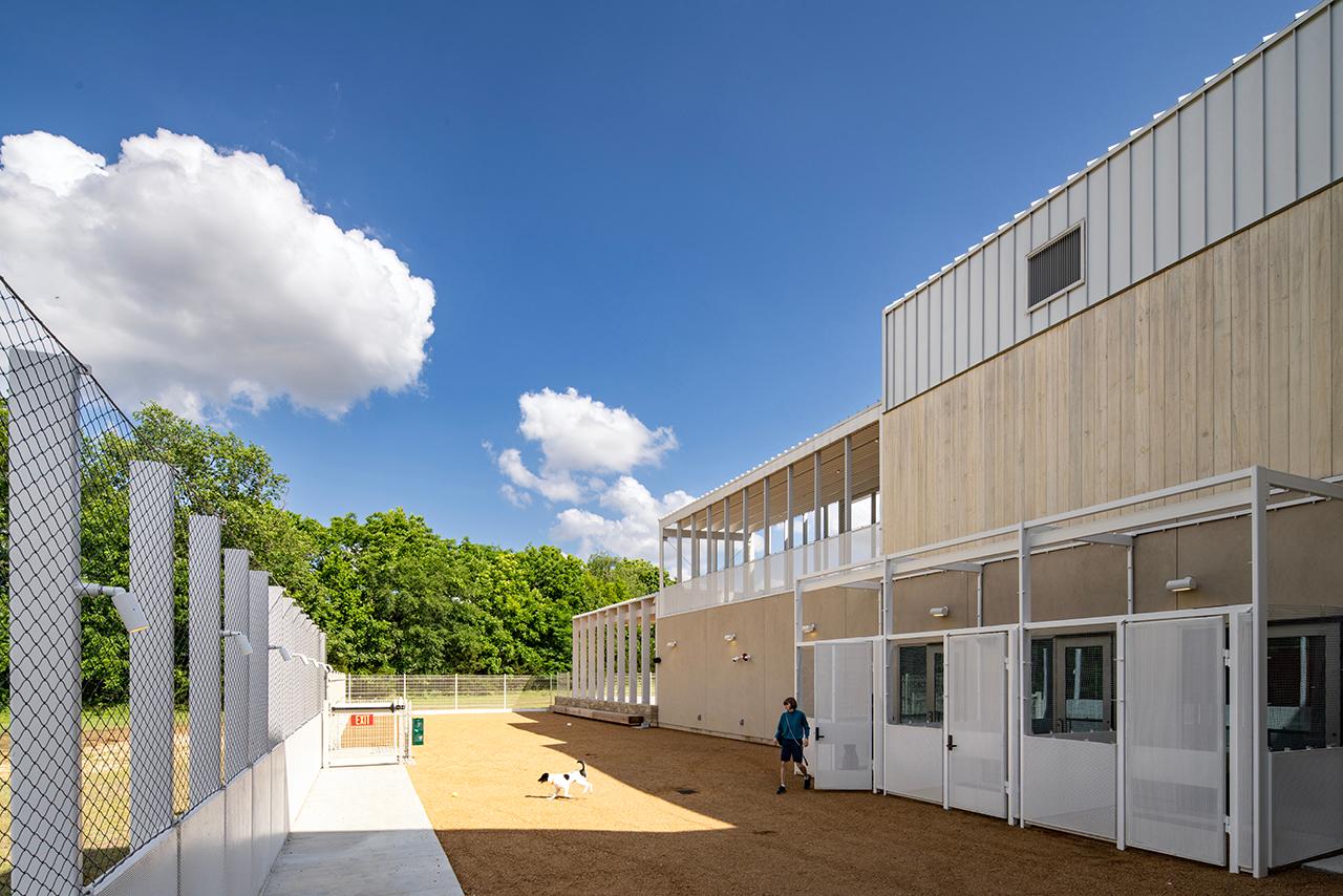 Pet Resource Center - image 11