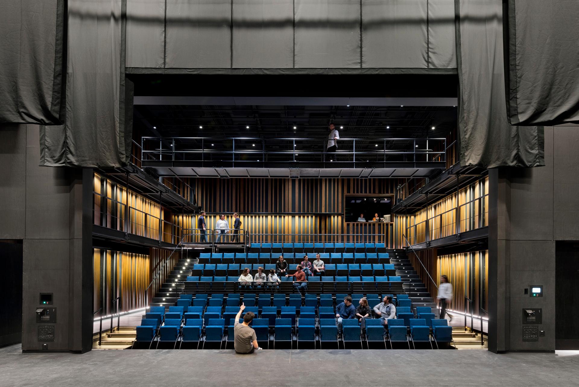 John A. Paulson Center - image 7