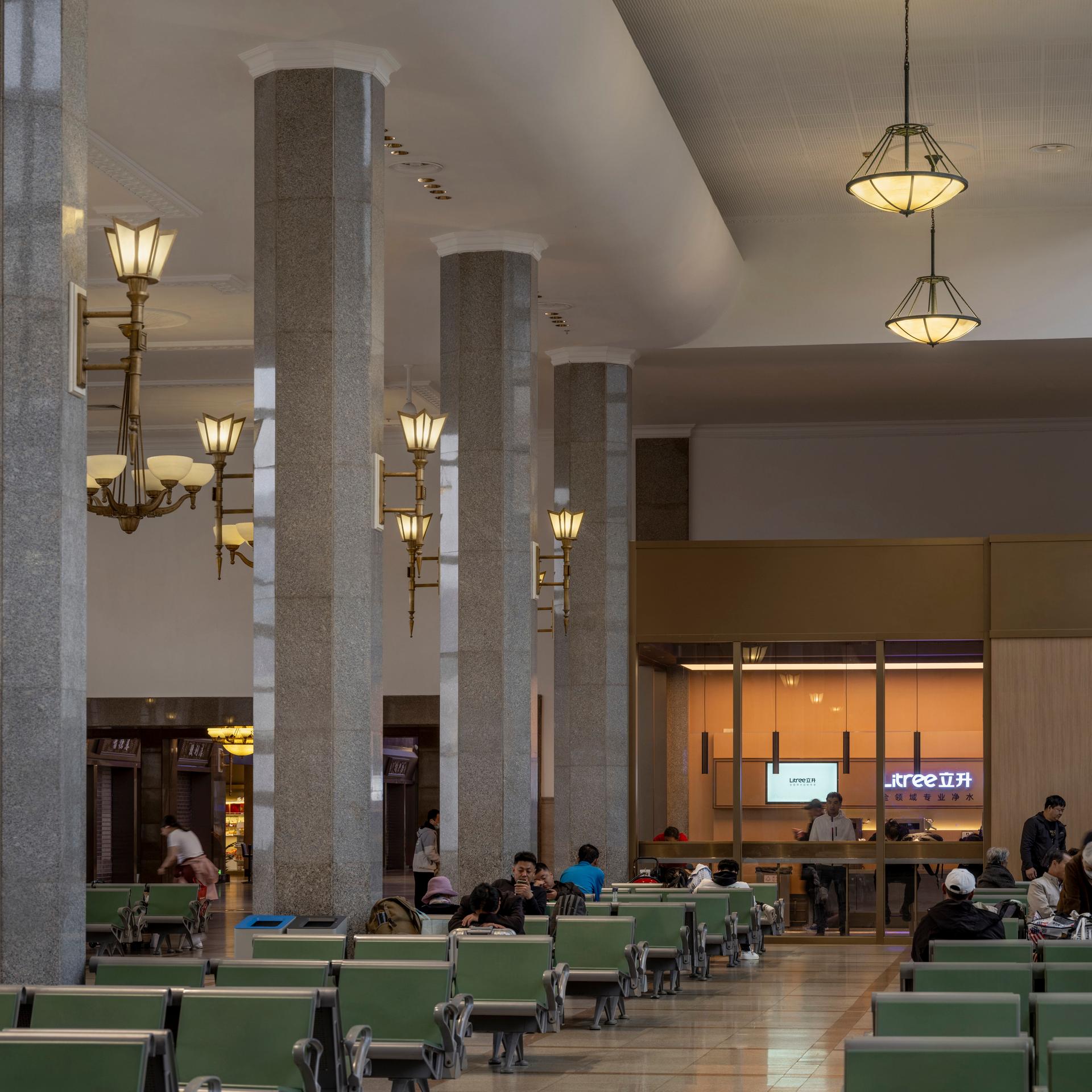 The Interior Renovation of Beijing Railway Station - image 6