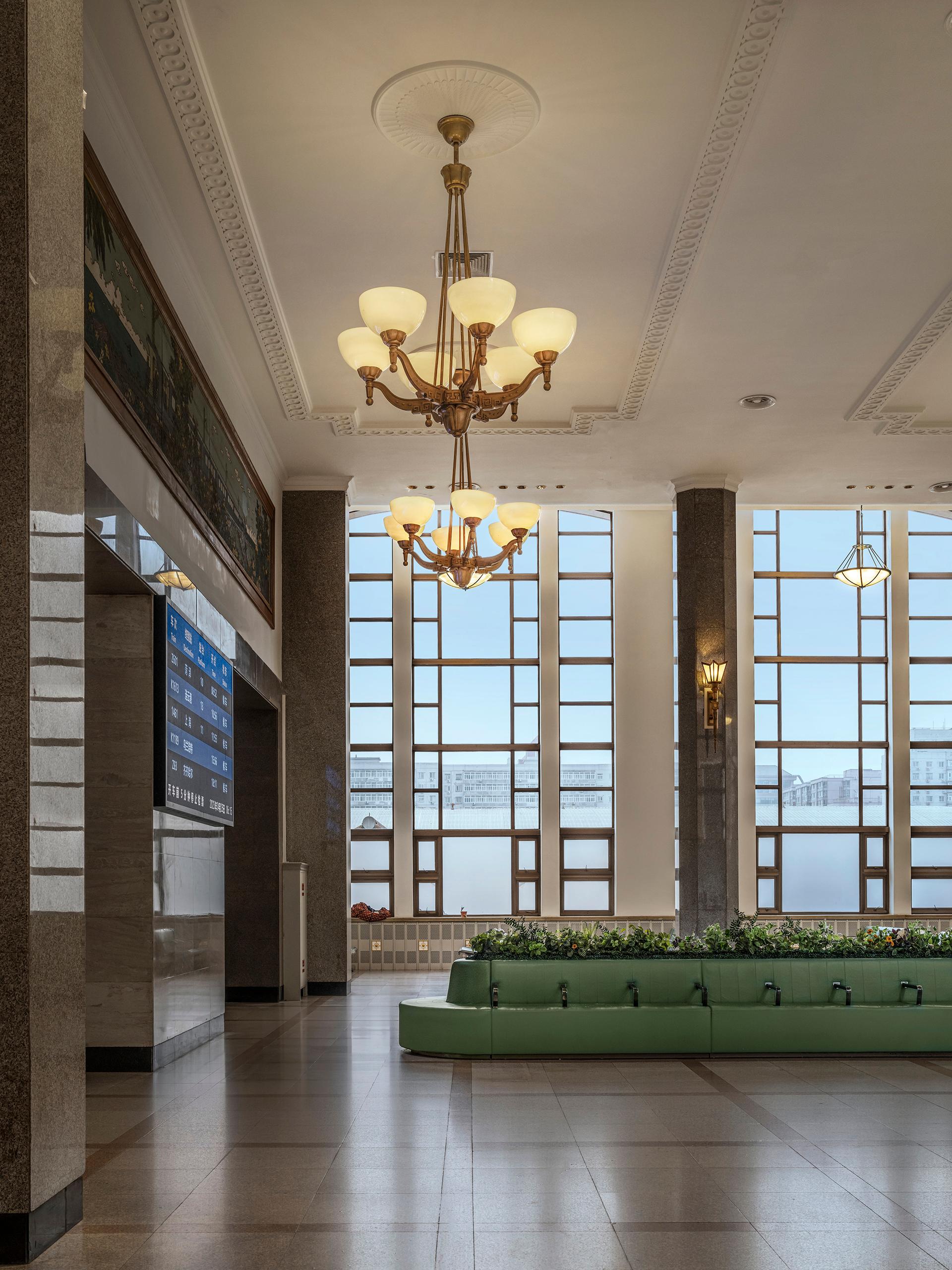 The Interior Renovation of Beijing Railway Station - image 11