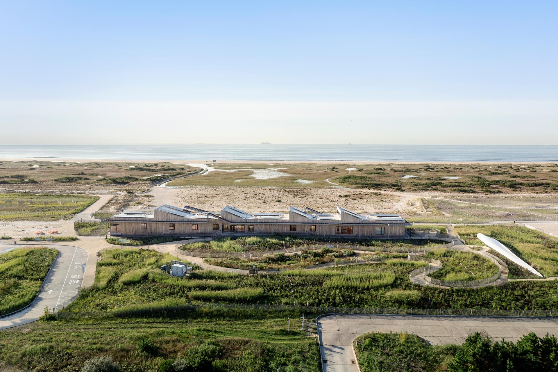 Jones Beach Energy and Nature Center - image 6