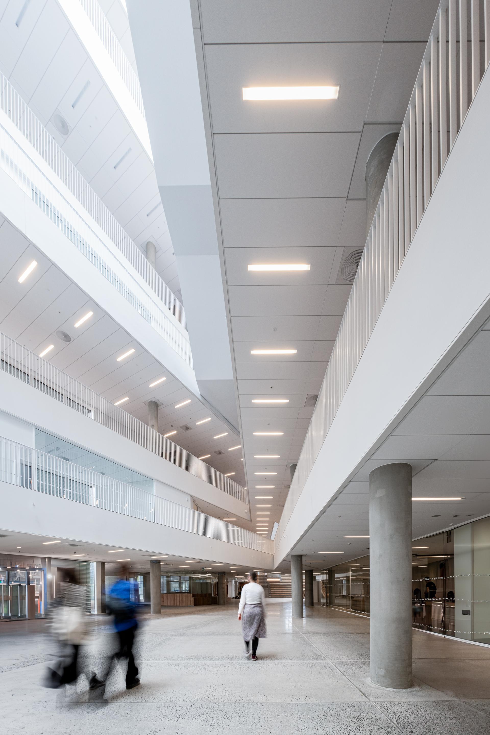 Niels Bohr Building - image 9