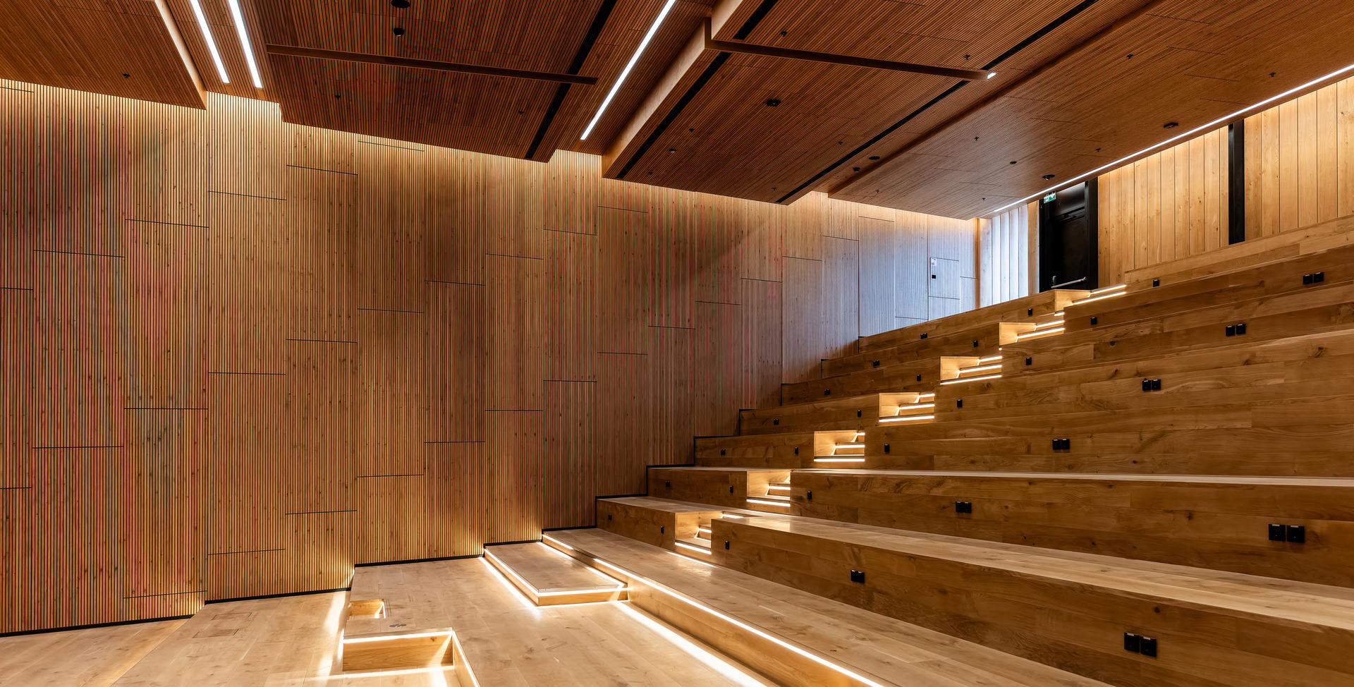 Niels Bohr Building - image 18