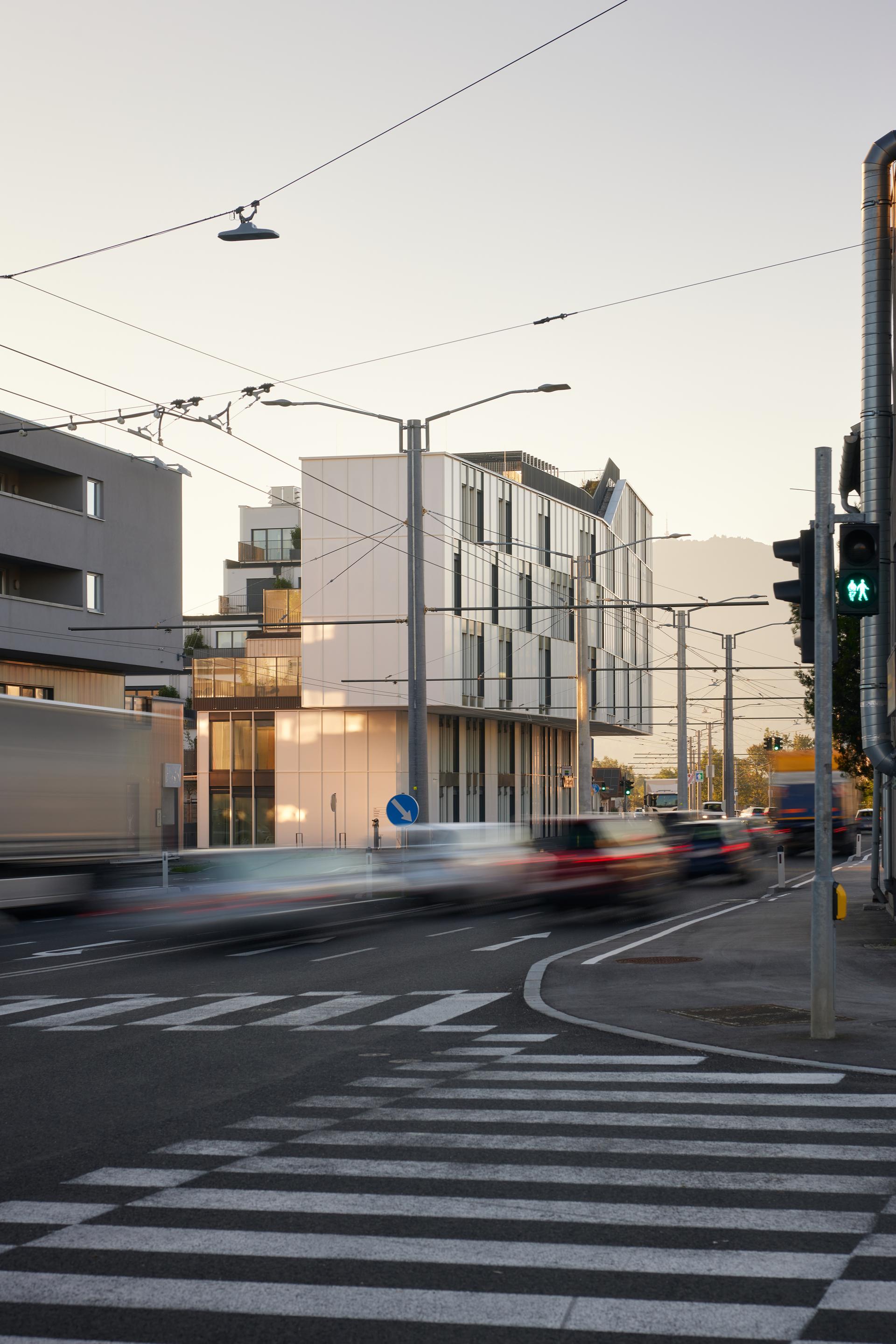 MB 110 | Bierbrunnen - image 3