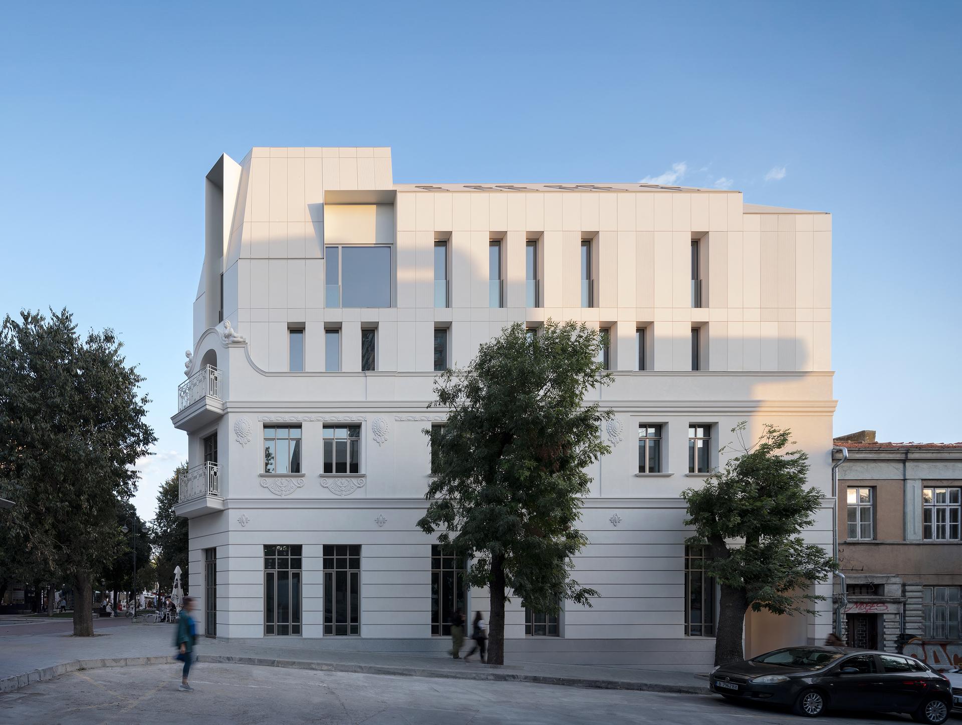 LH - image 6