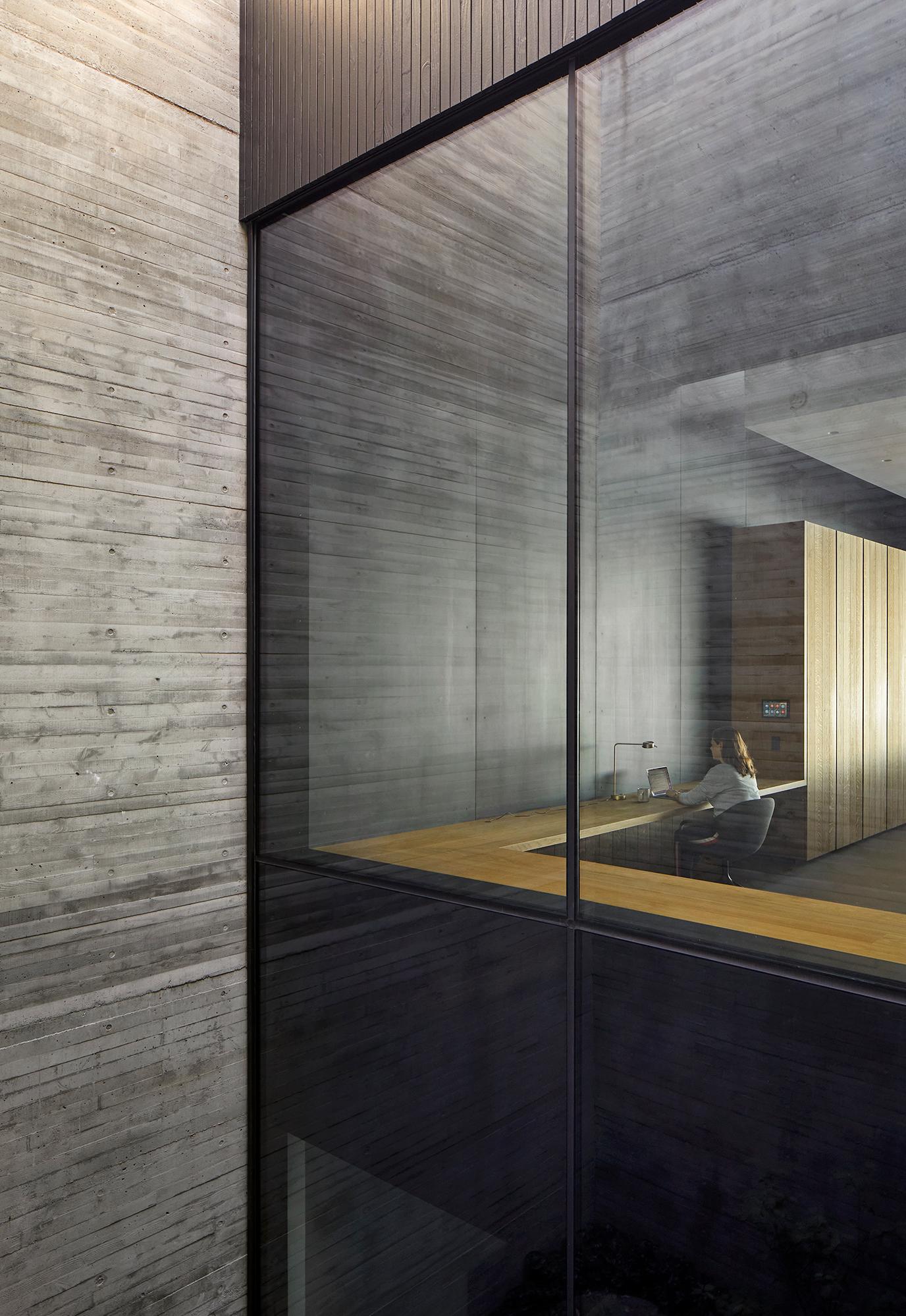 Liminal House - image 19