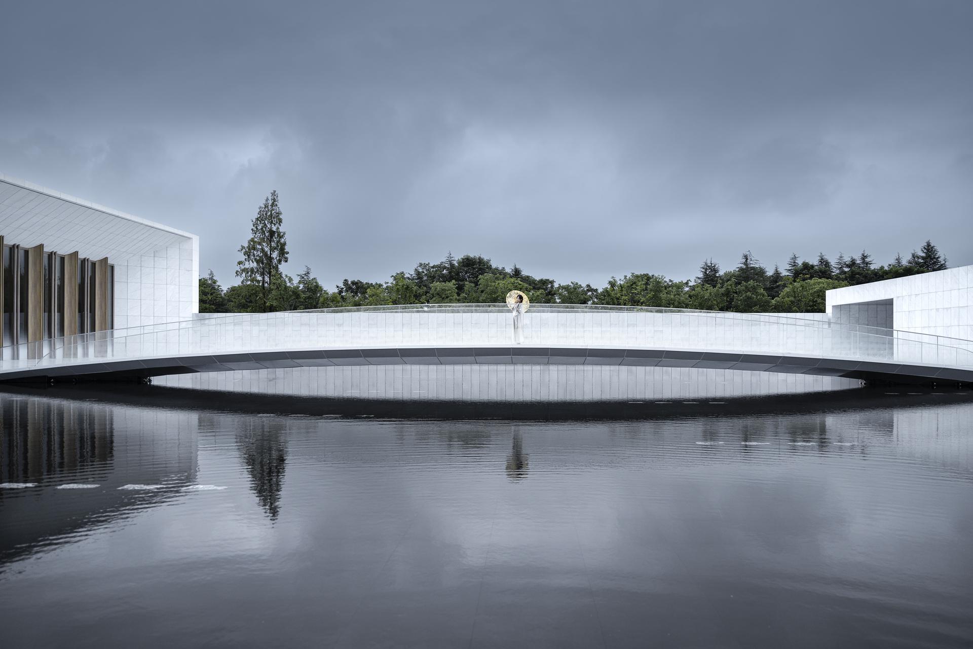 Yanzi Memorial Hall - image 12