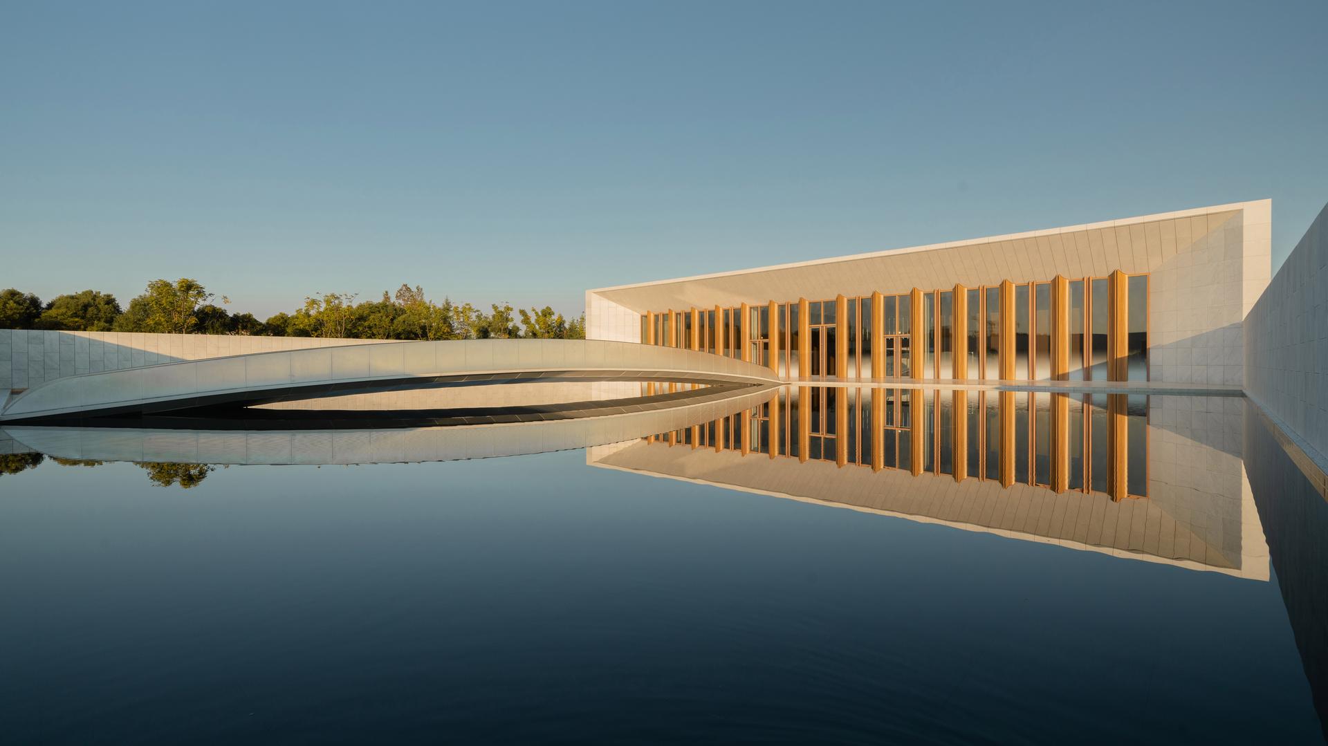 Yanzi Memorial Hall - image 2