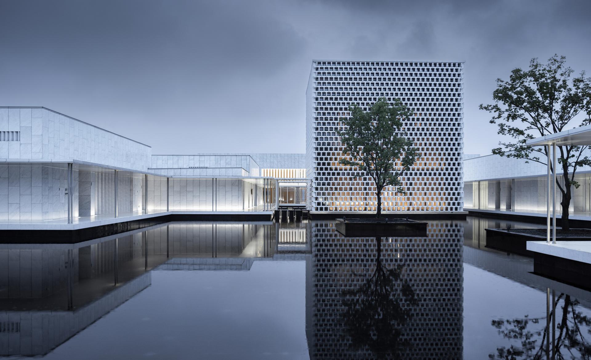 Yanzi Memorial Hall - image 15