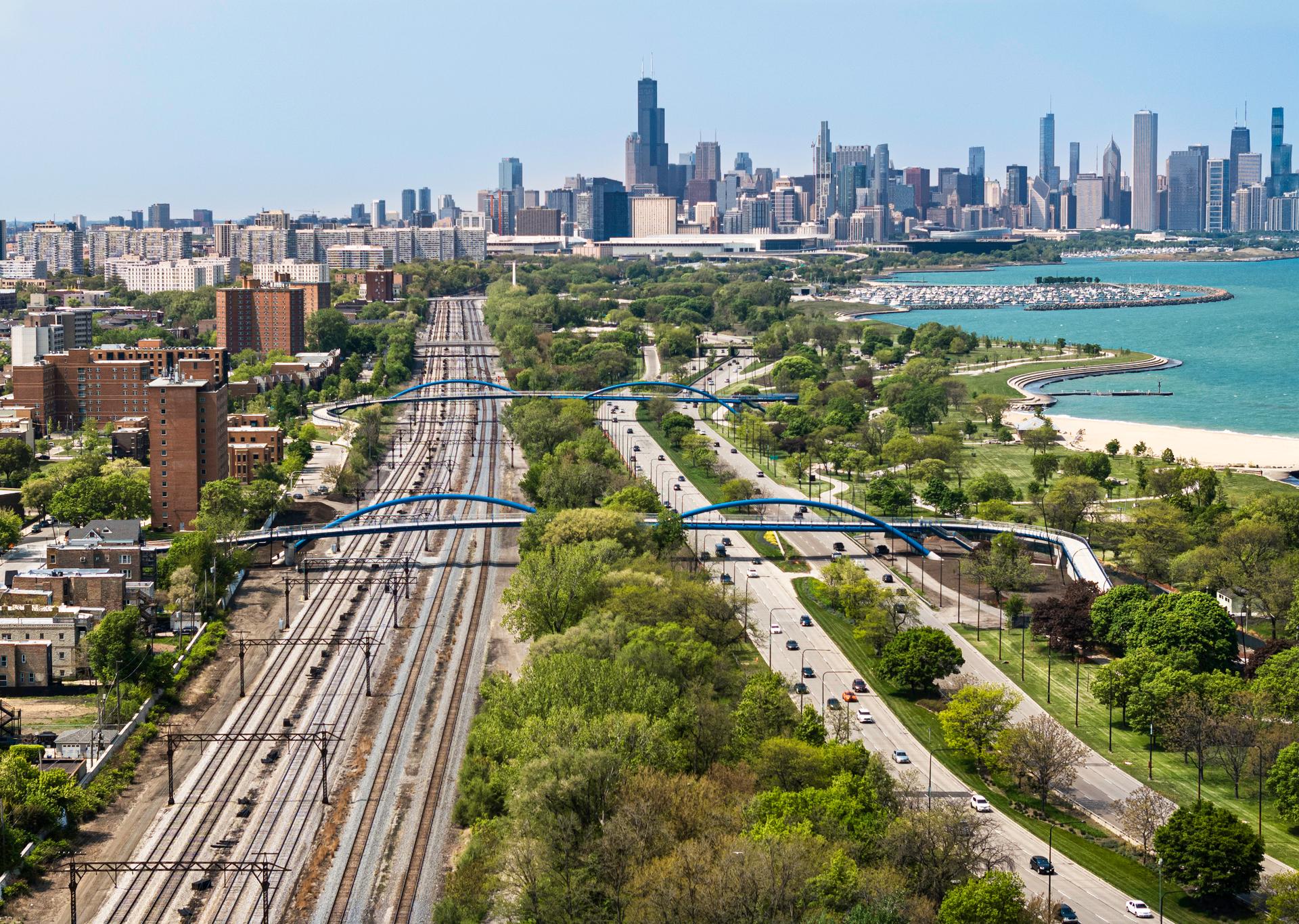 41st and 43rd Street Pedestrian Bridges Chicago - image 3
