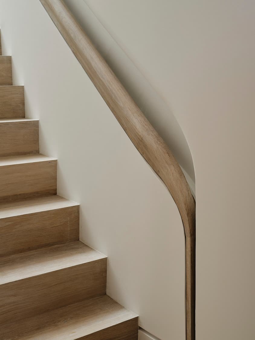 Canvas House - image 10