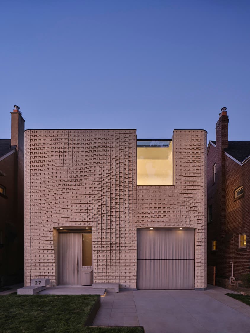 Canvas House - image 2