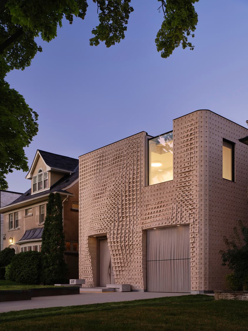 Canvas House - image 6