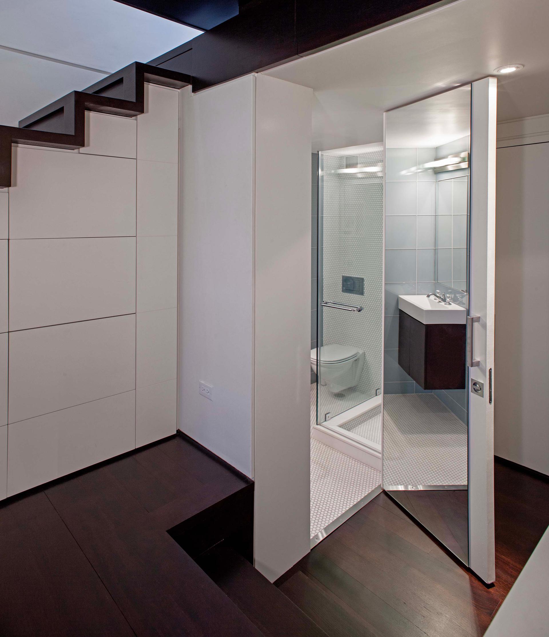 Manhattan MicroLoft - image 8
