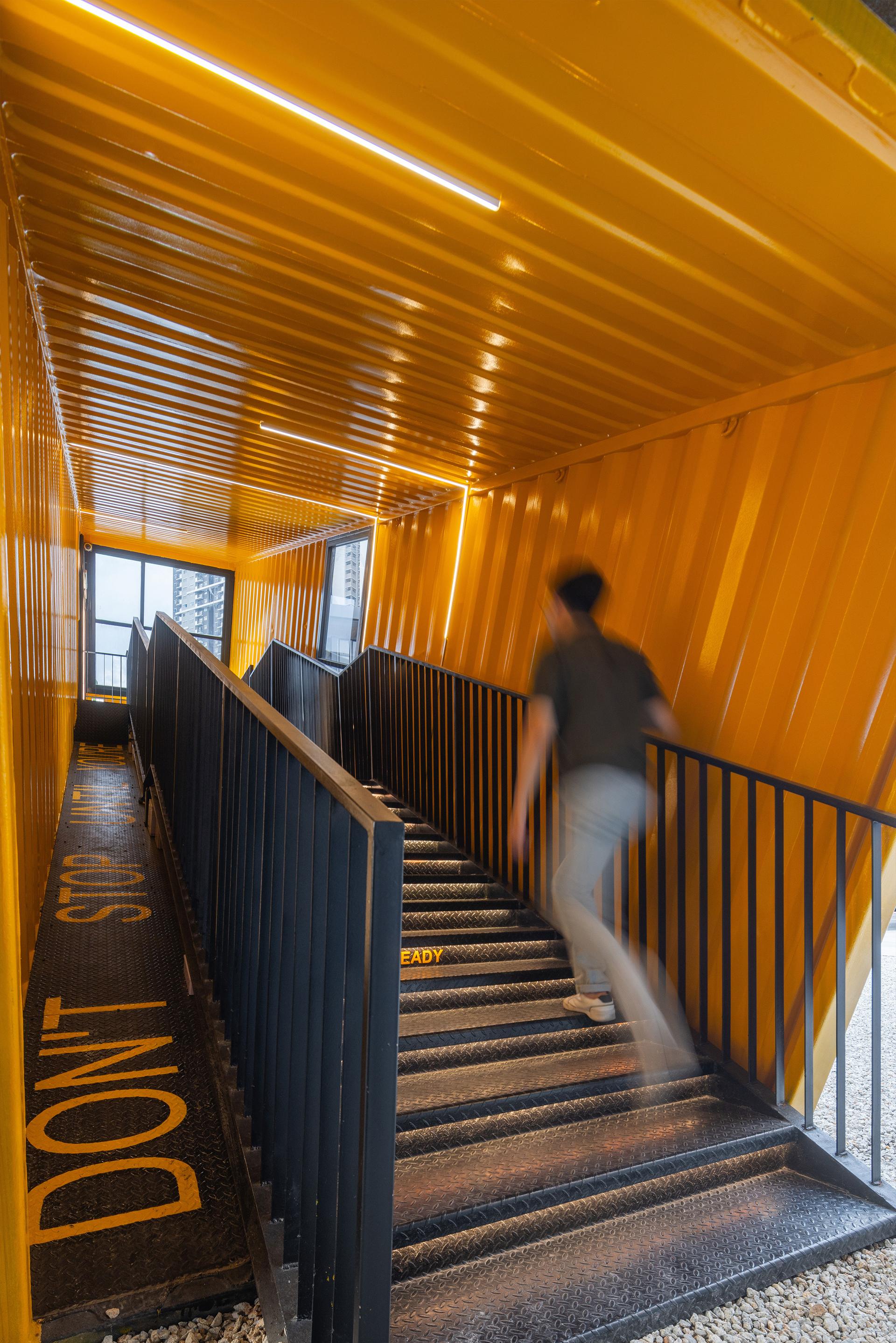 Skyblox Co-living - image 15