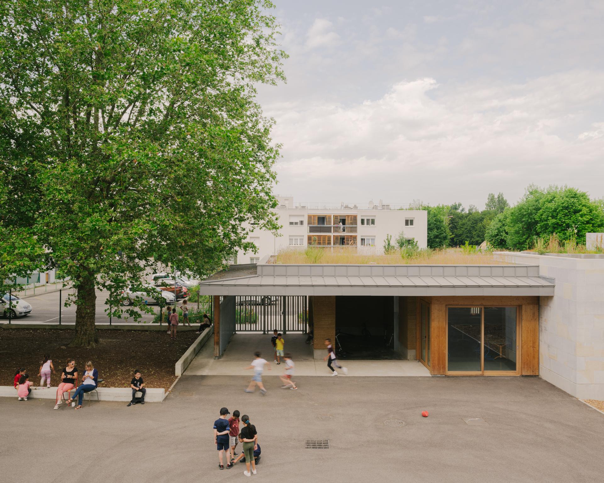 École Primaire Jean Rostand - image 8