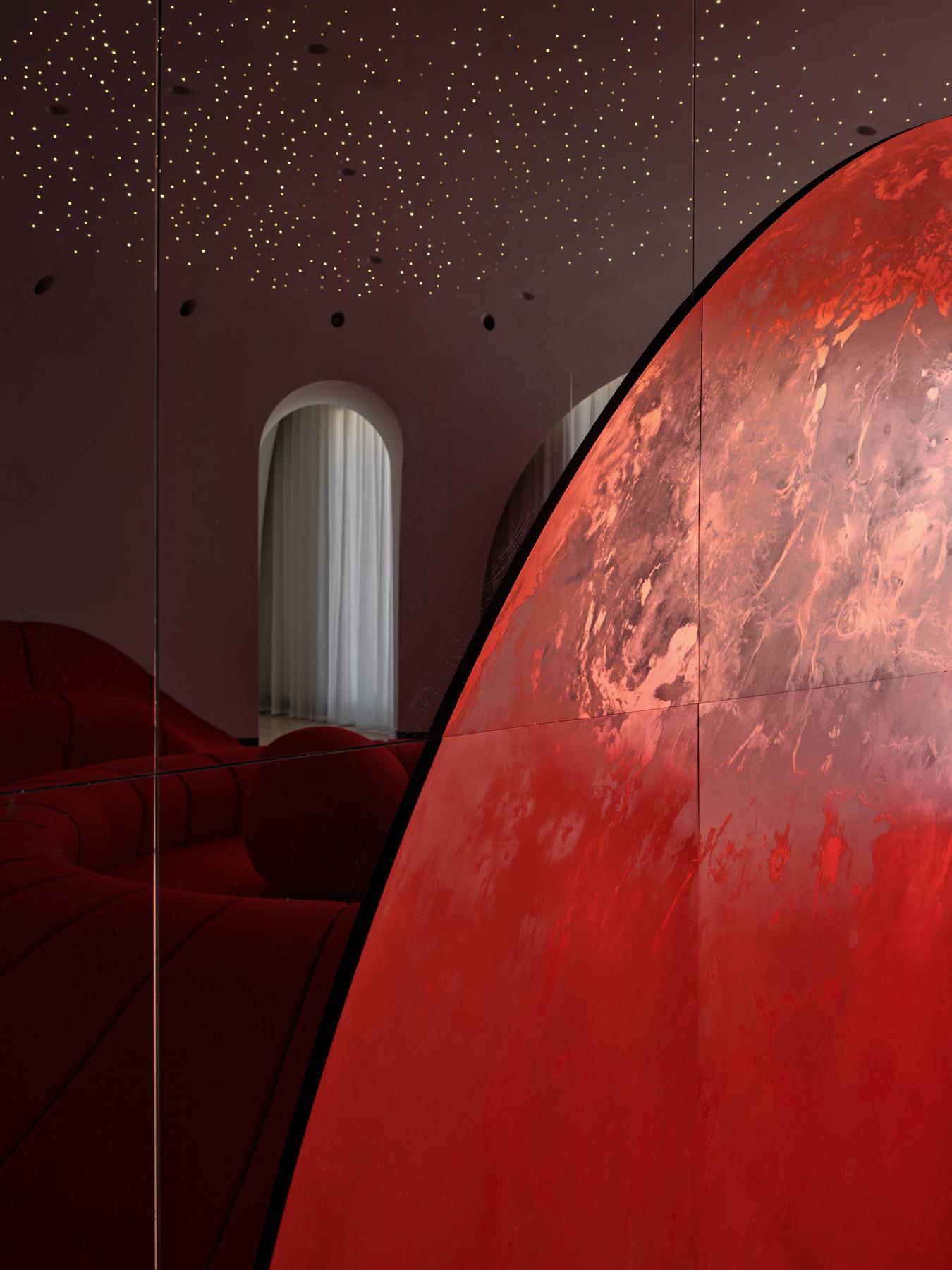 Venus Lounge - image 8