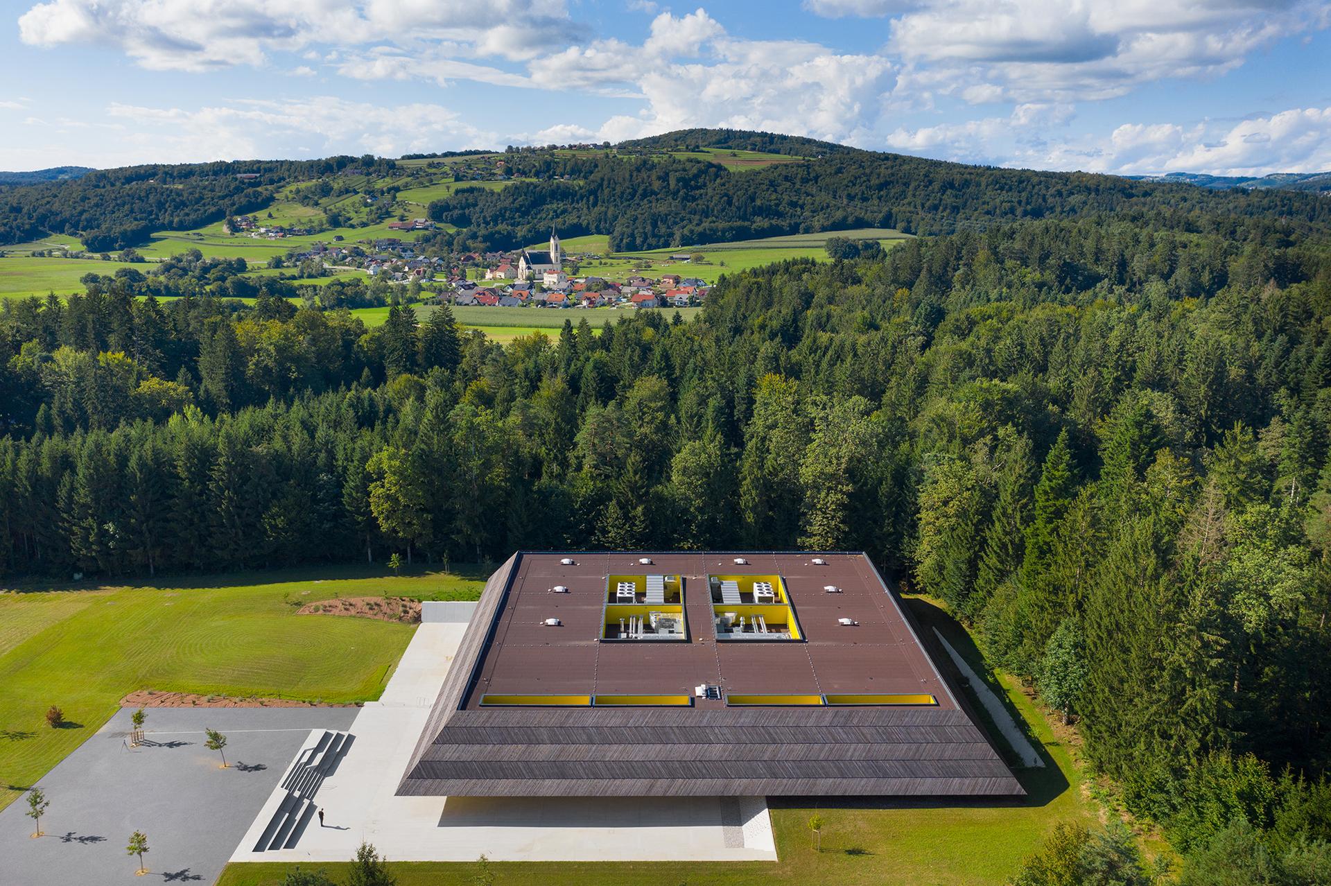 Češča Vas Pool Complex - image 10