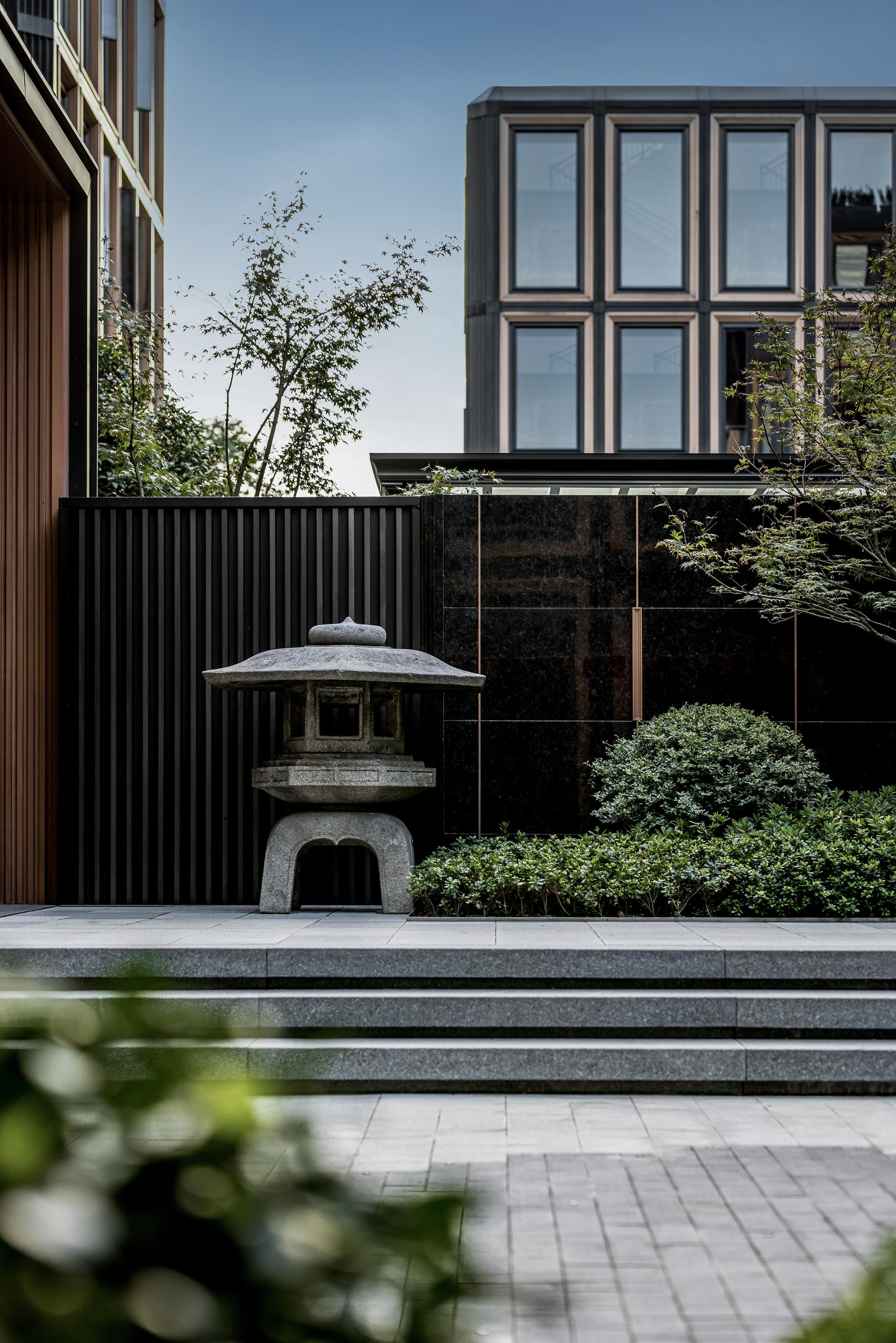 RISING Center: A complex interweaving with elegant and the wetlands context - image 20