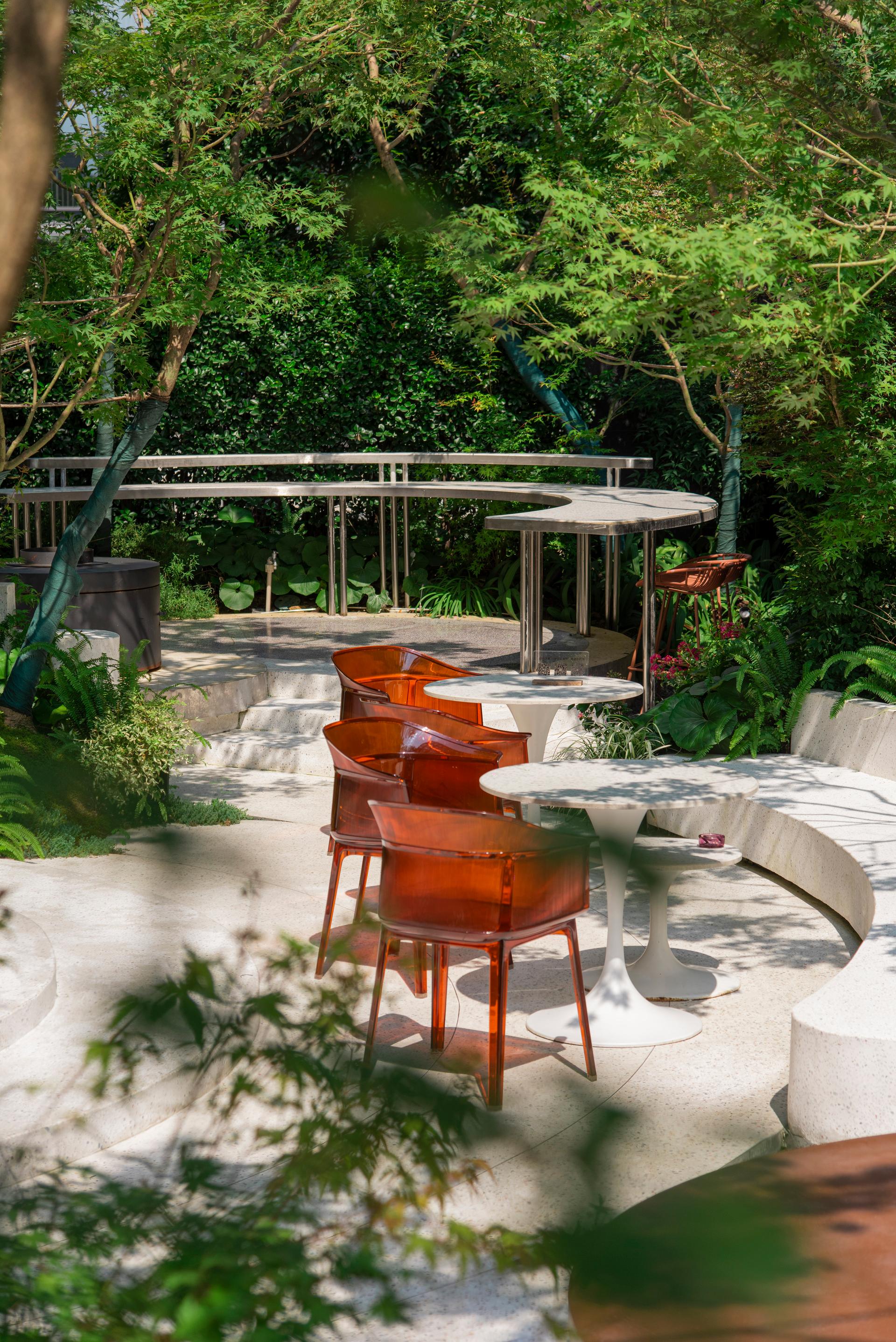RISING Center: A complex interweaving with elegant and the wetlands context - image 21