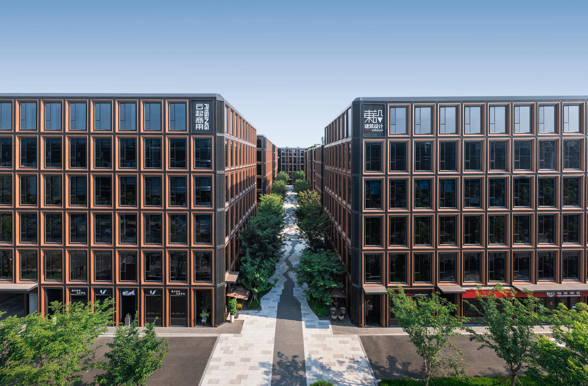 RISING Center: A complex interweaving with elegant and the wetlands context - image 6