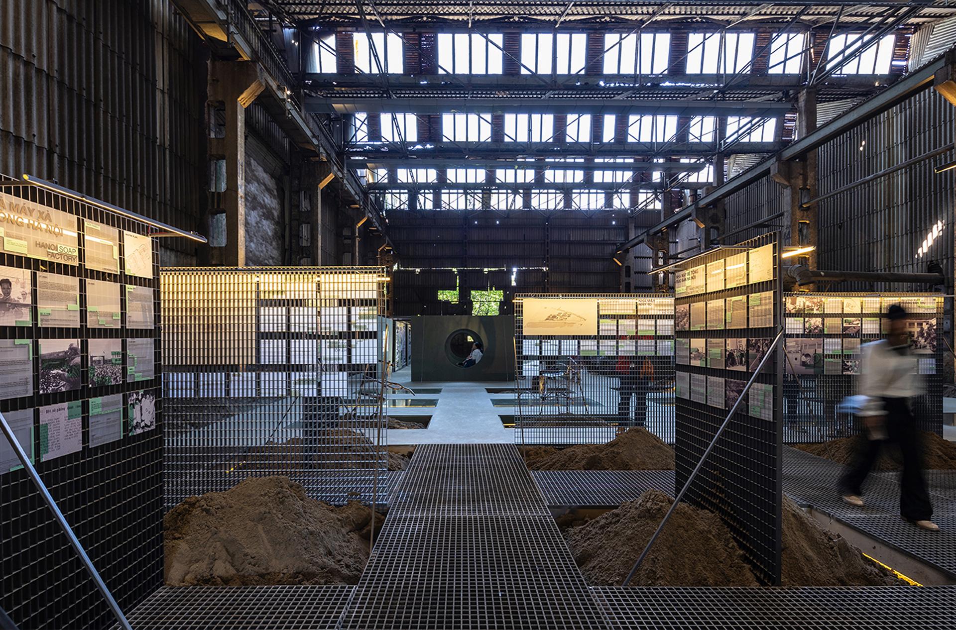 The grid / repurposing industrial heritage - image 17