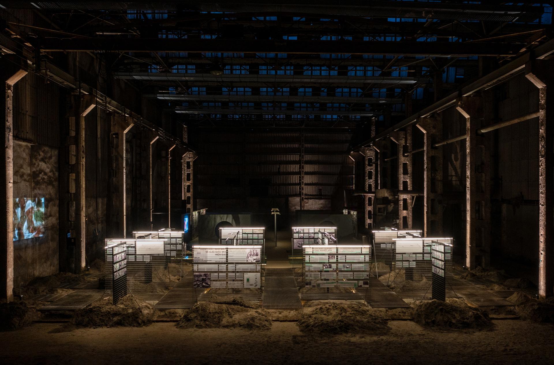 The grid / repurposing industrial heritage - image 23