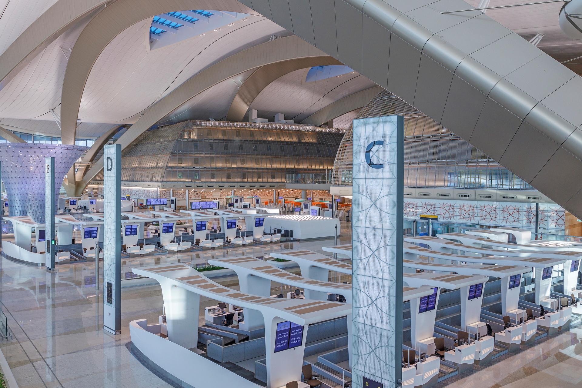 Abu Dhabi International Airport Midfield Terminal Complex - image 4