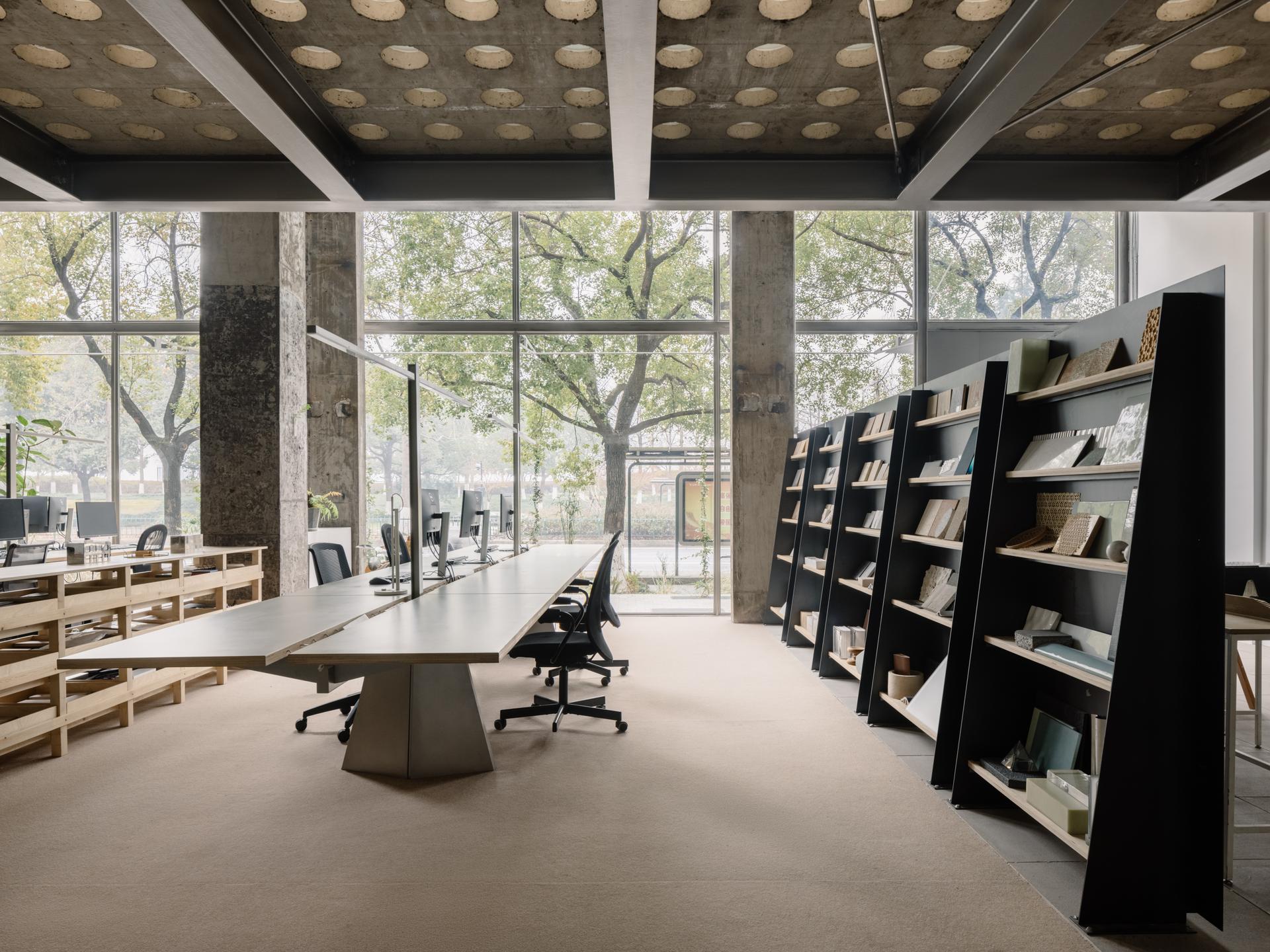 say architects Community Office - image 11