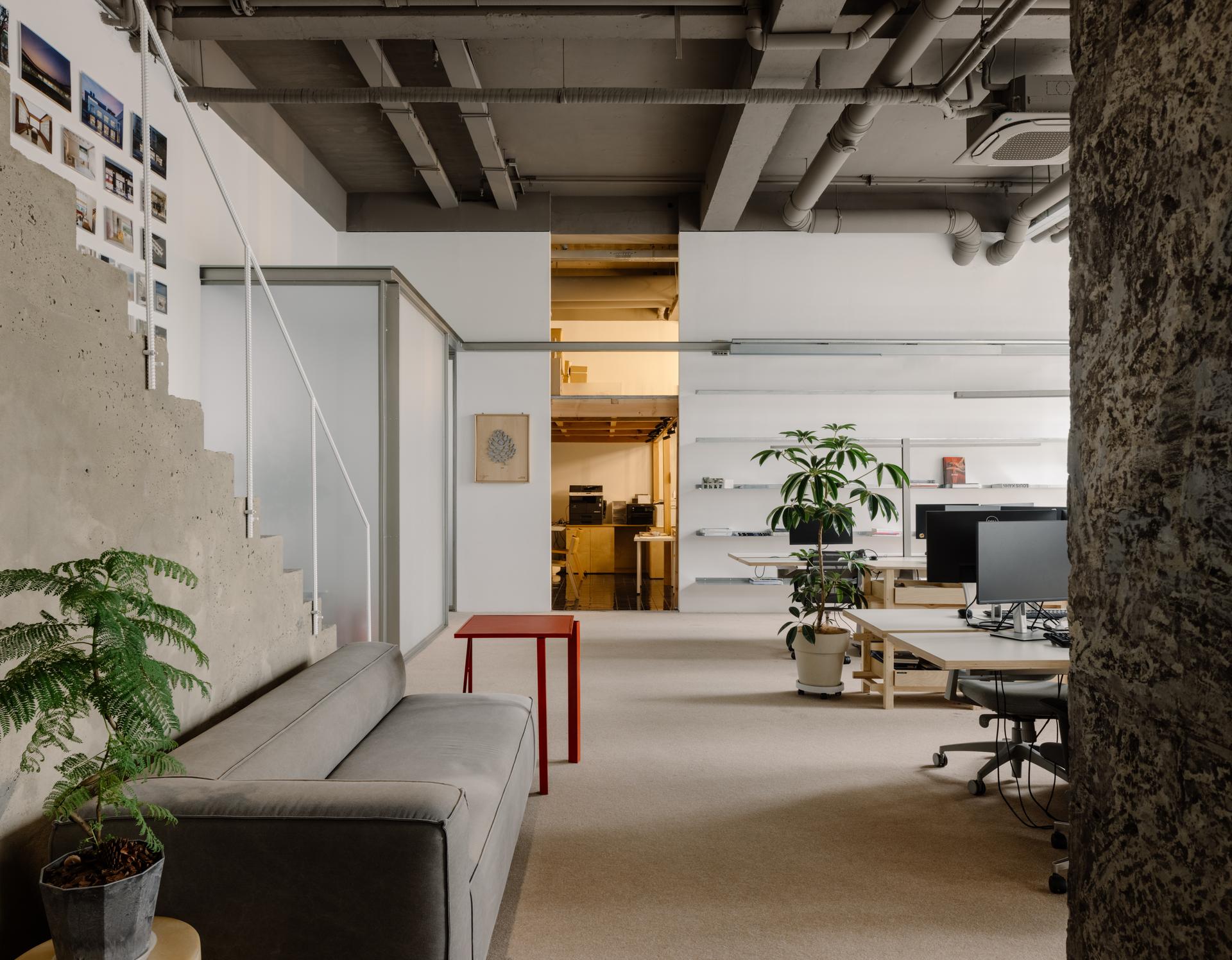 say architects Community Office - image 13