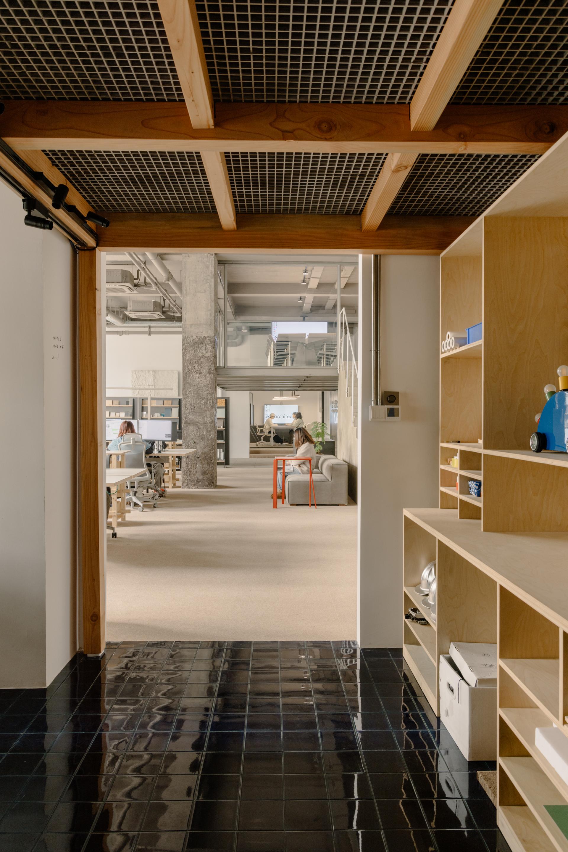 say architects Community Office - image 26