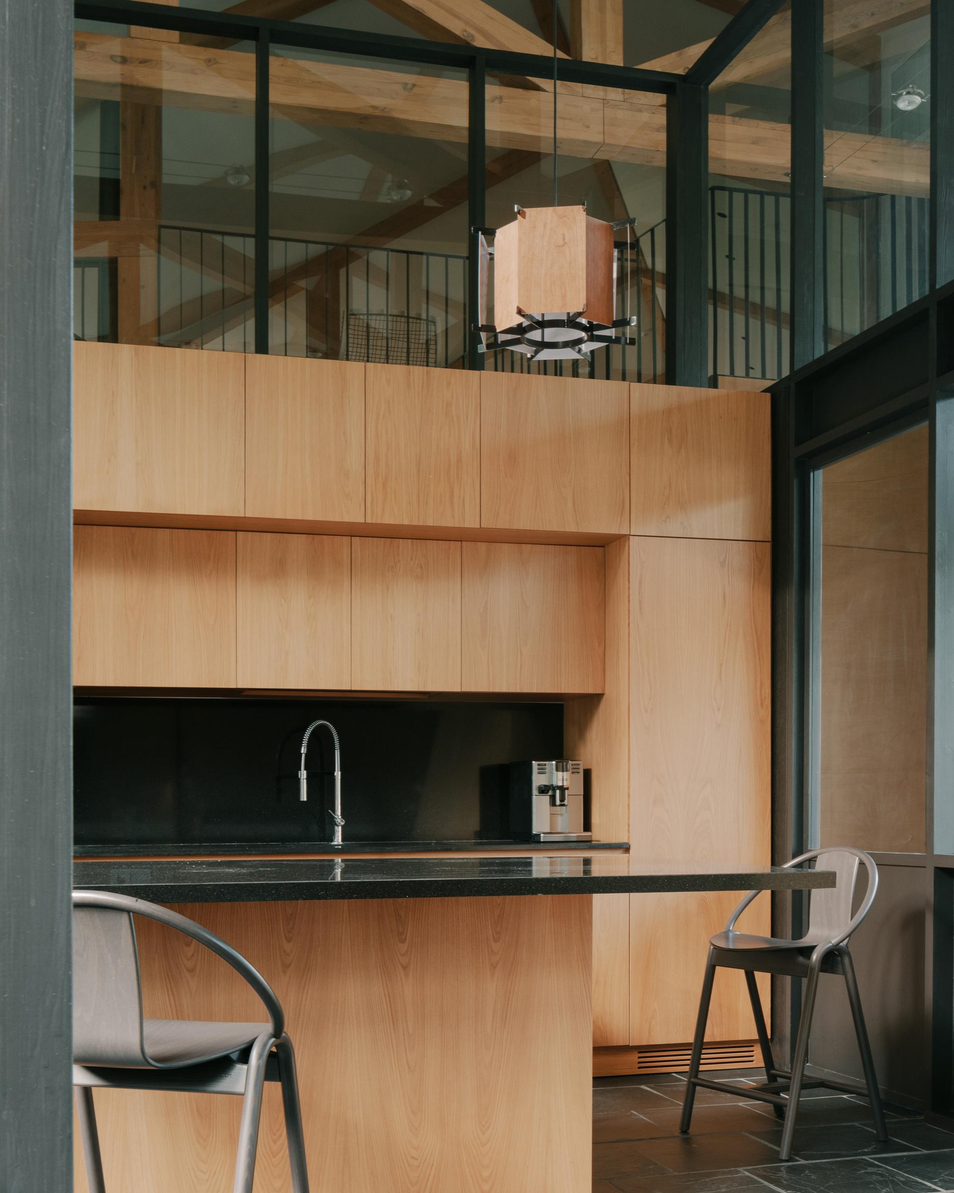 Private House in Tvaladi - image 11