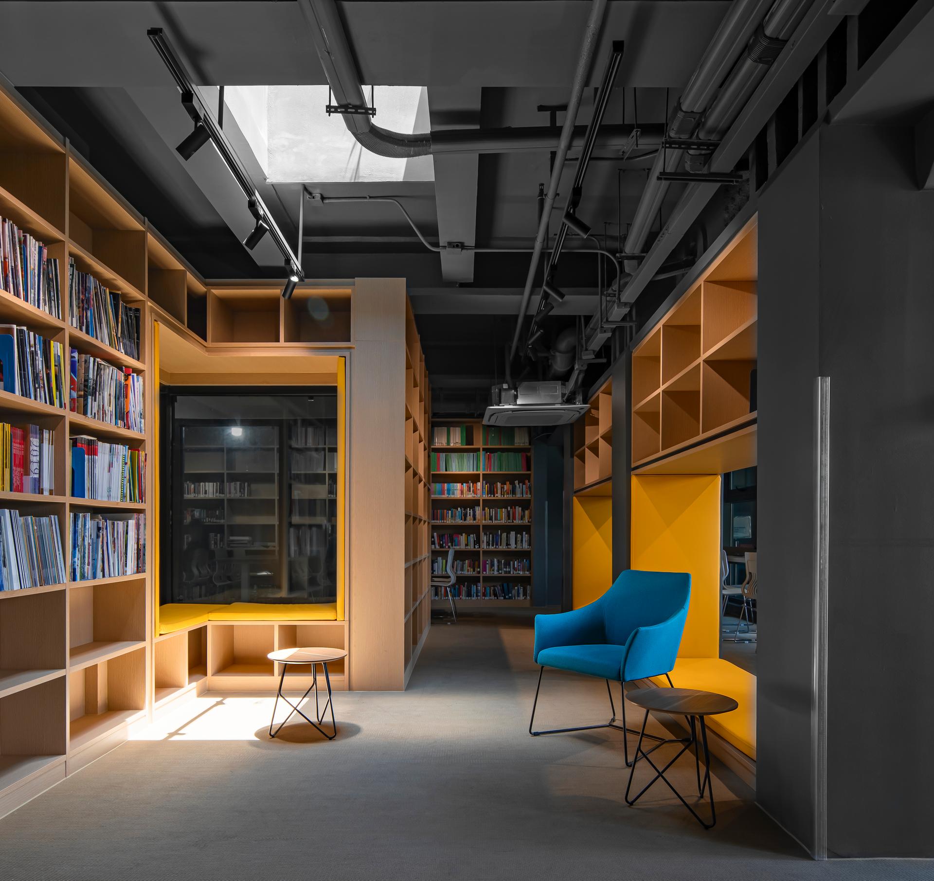 Shenzhen College of International Education - image 13