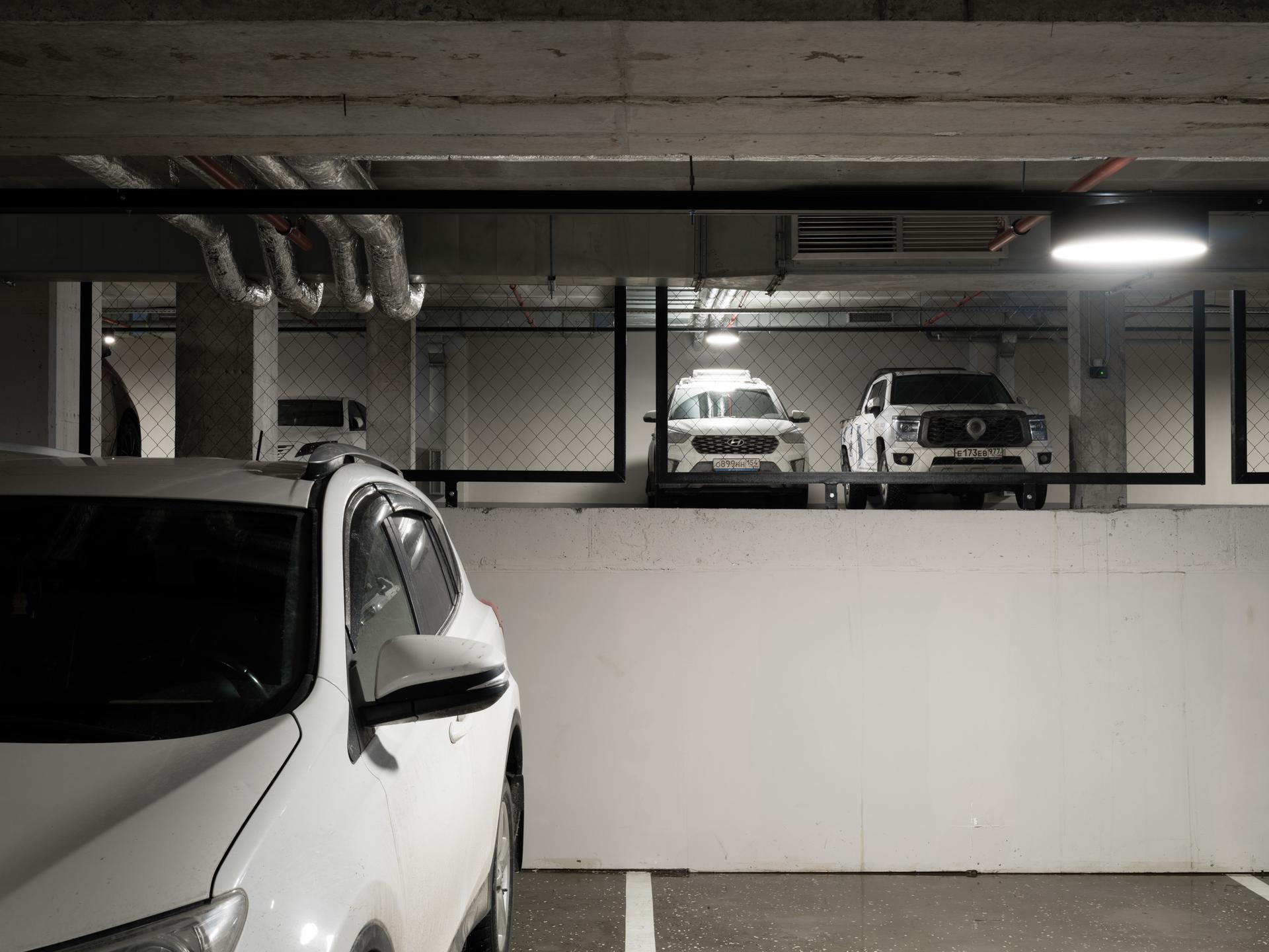 Multifunctional community center based on parking in the "European Riverfront" - image 15