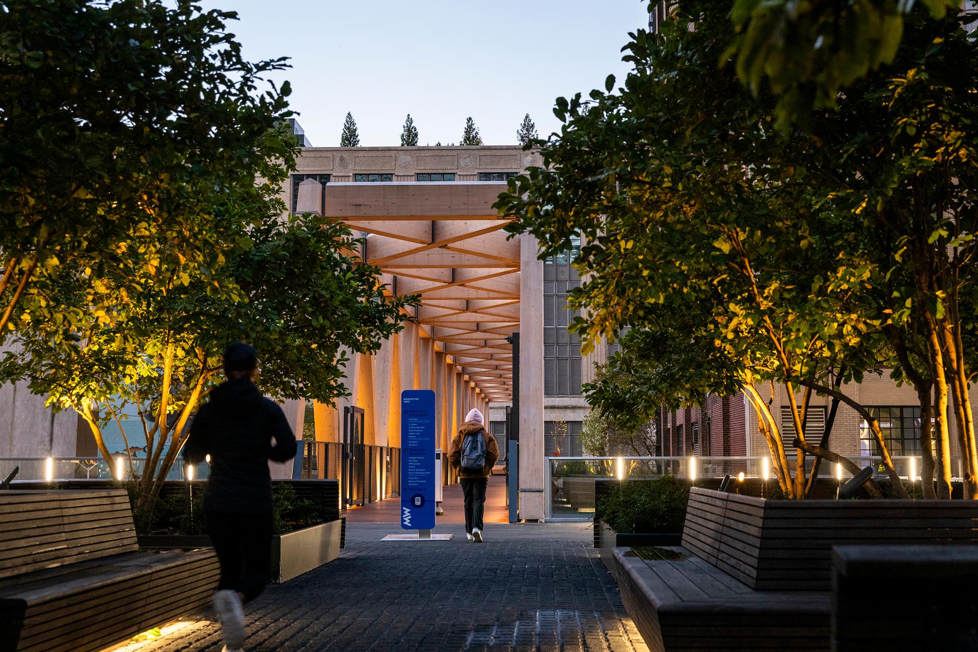 High Line – Moynihan Connector - image 11