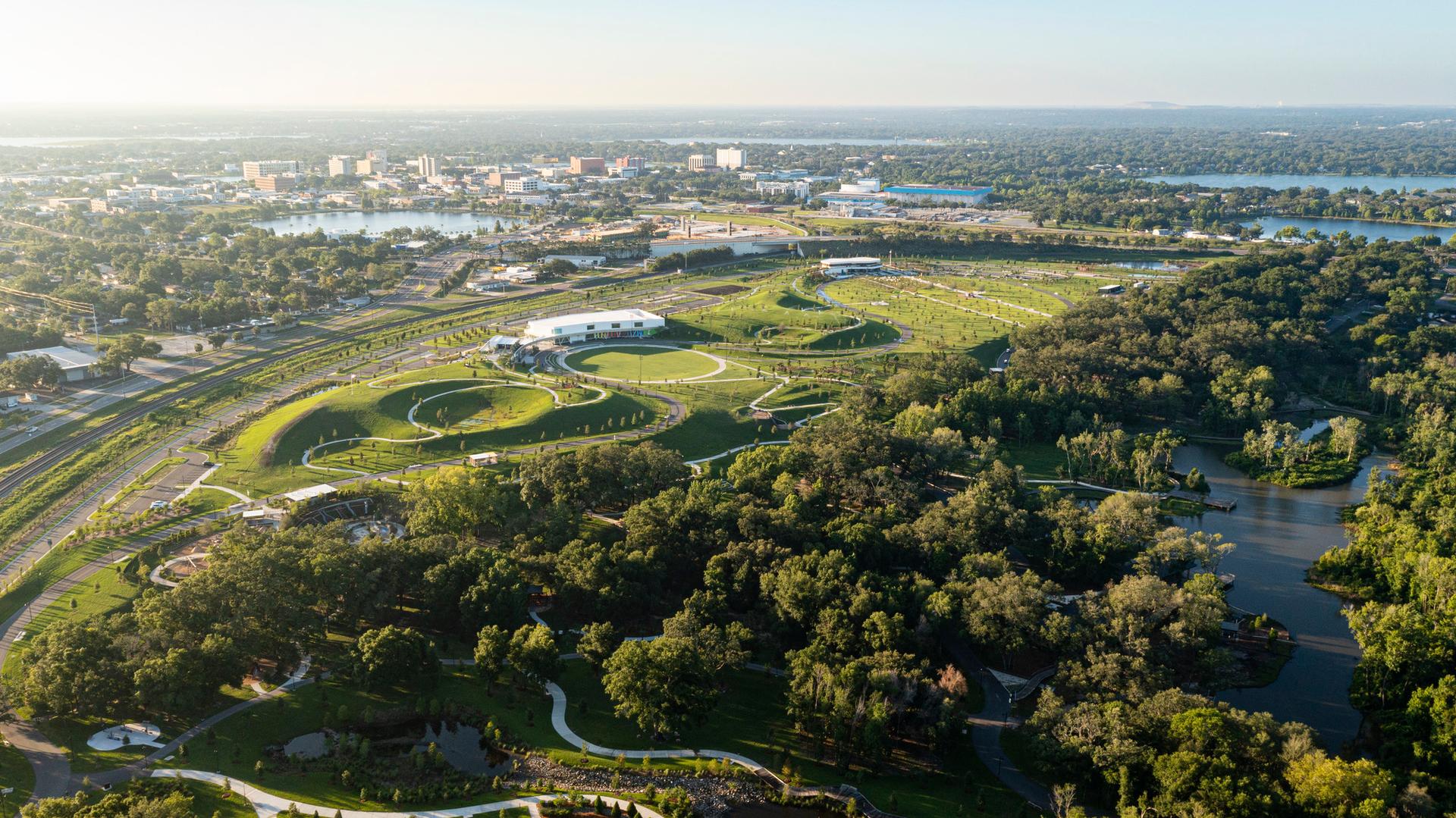 Bonnet Springs Park - image 2