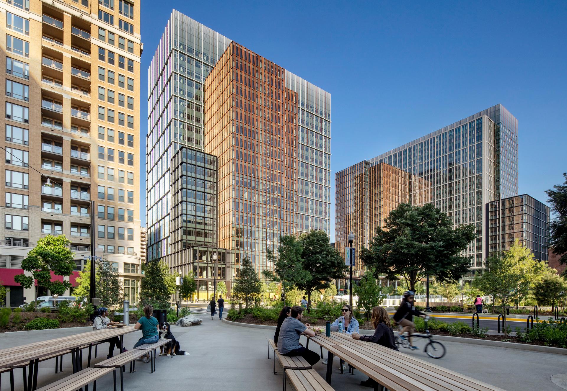 Amazon HQ2 at Metropolitan Park - image 2