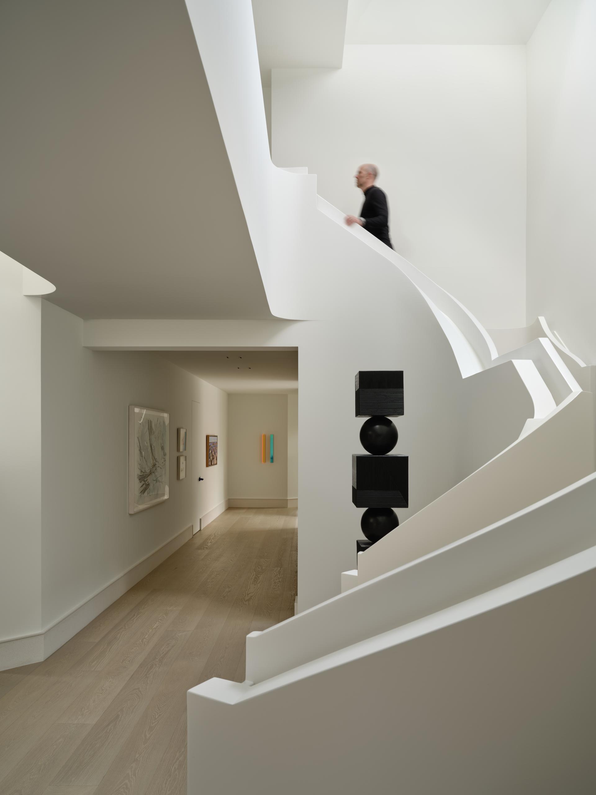North Drive House - image 2
