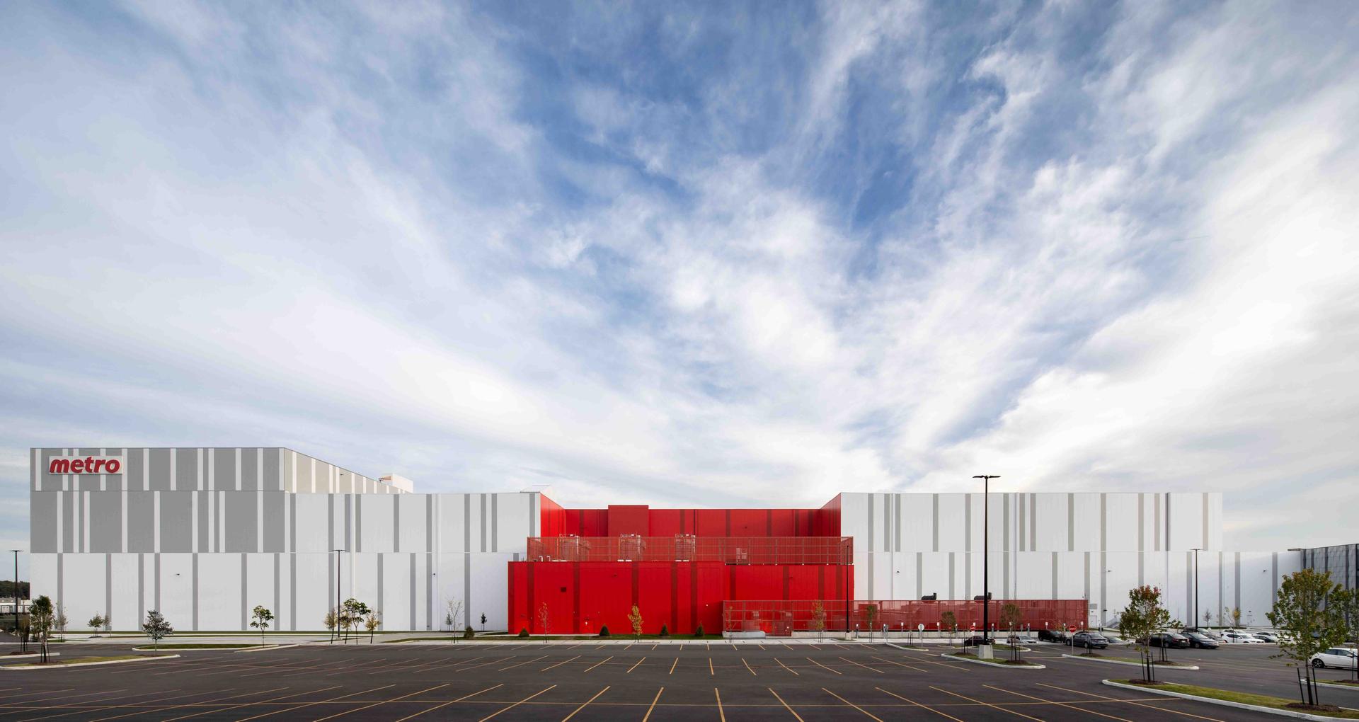 METRO Distribution Centre - image 3